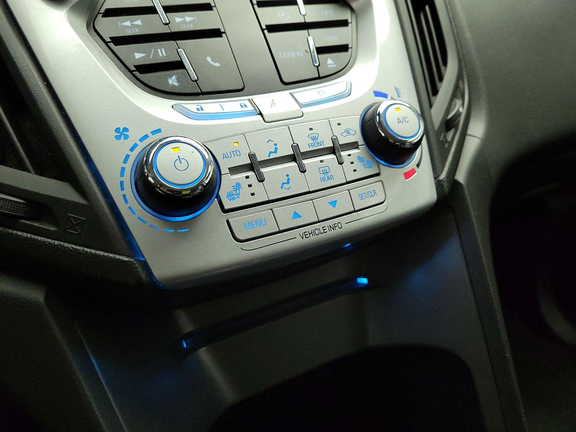 Thumbnail: 2014 Chevrolet Equinox - 15