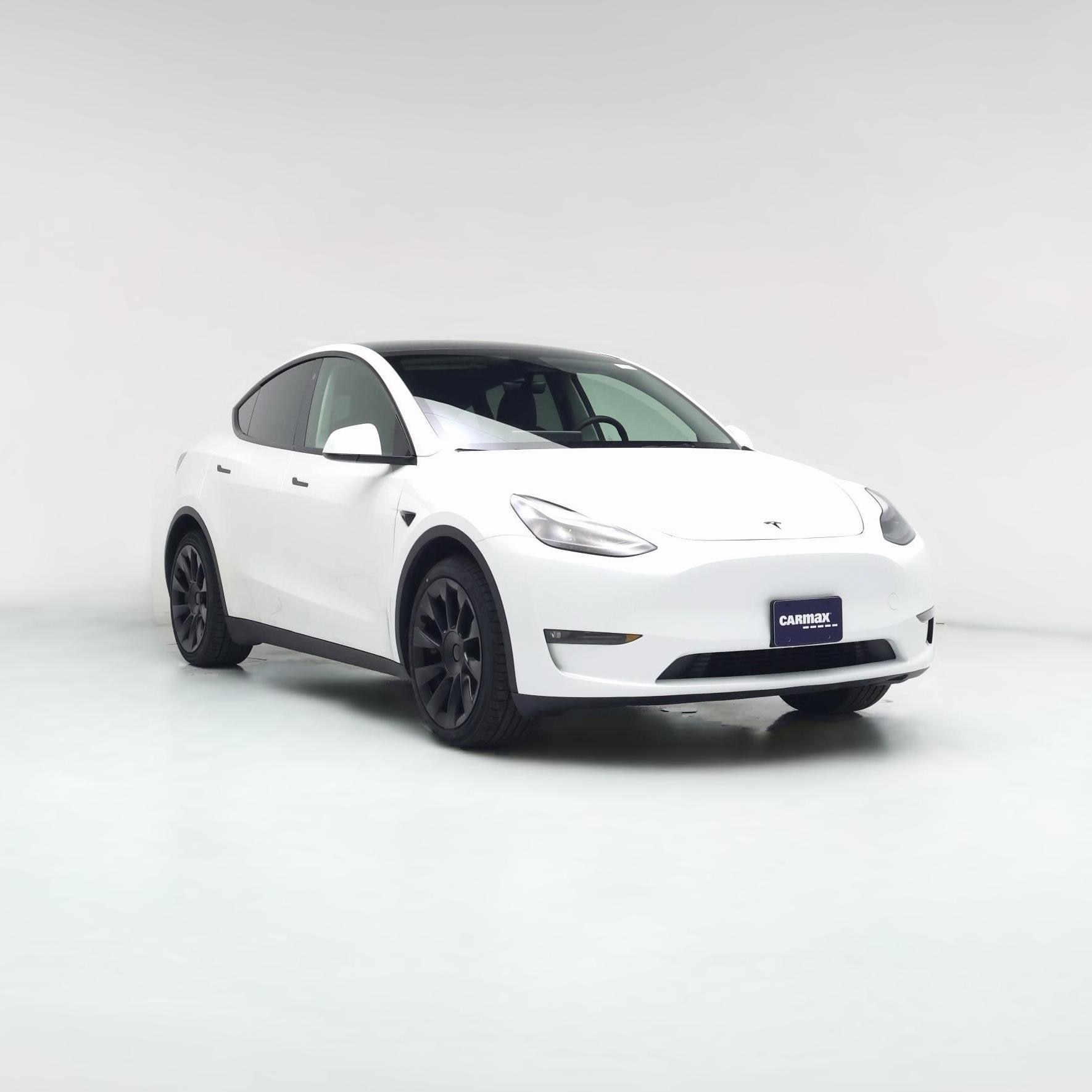 Thumbnail: 2023 Tesla Model Y - 1