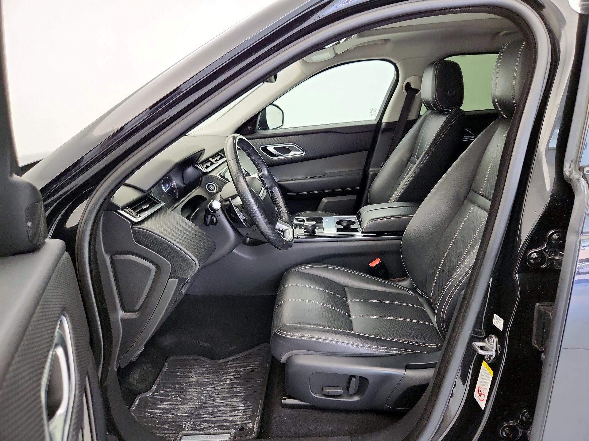 Thumbnail: 2018 Land Rover Range Rover Velar - 11