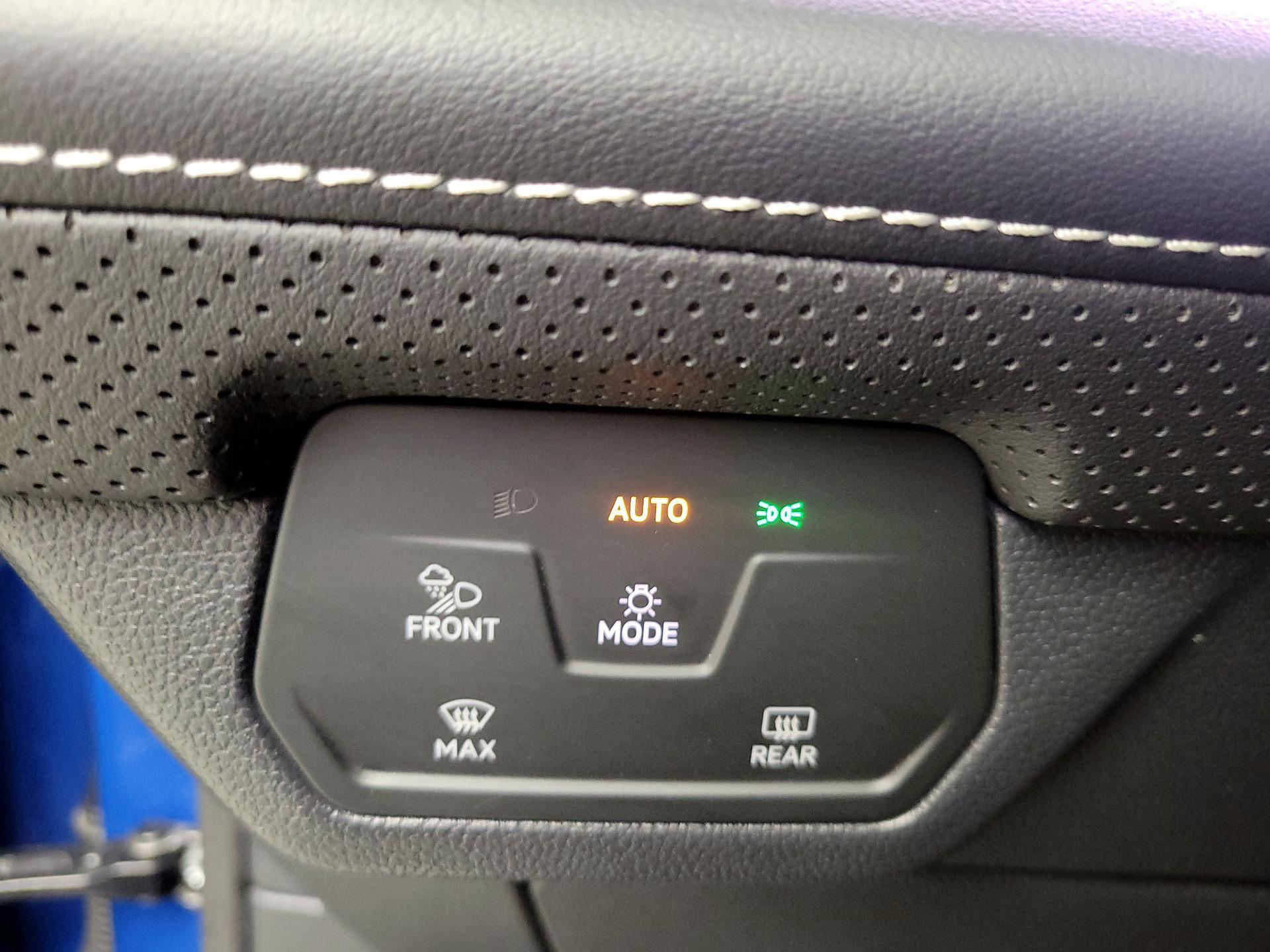 Thumbnail: 2025 Volkswagen Atlas - 13