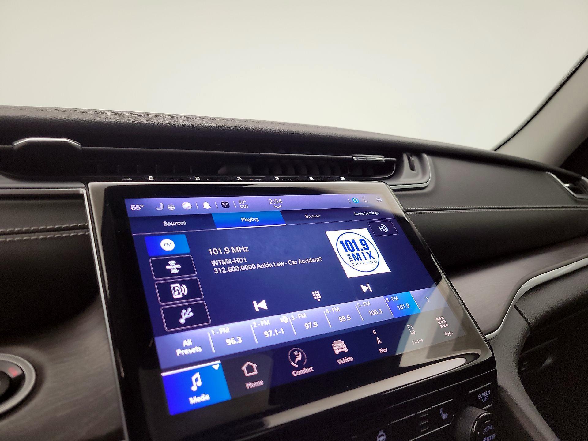 Thumbnail: 2023 Jeep Grand Cherokee - 16