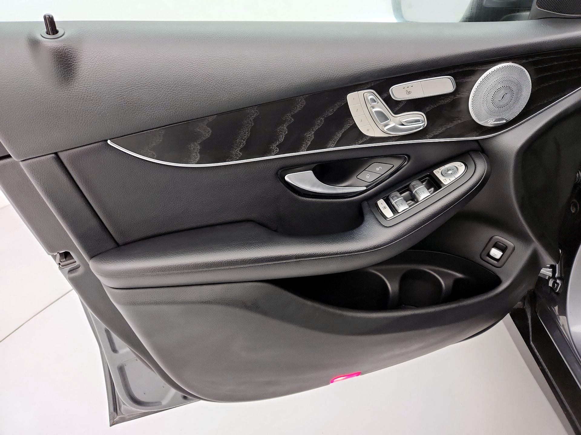 Thumbnail: 2018 Mercedes-Benz GLC - 12