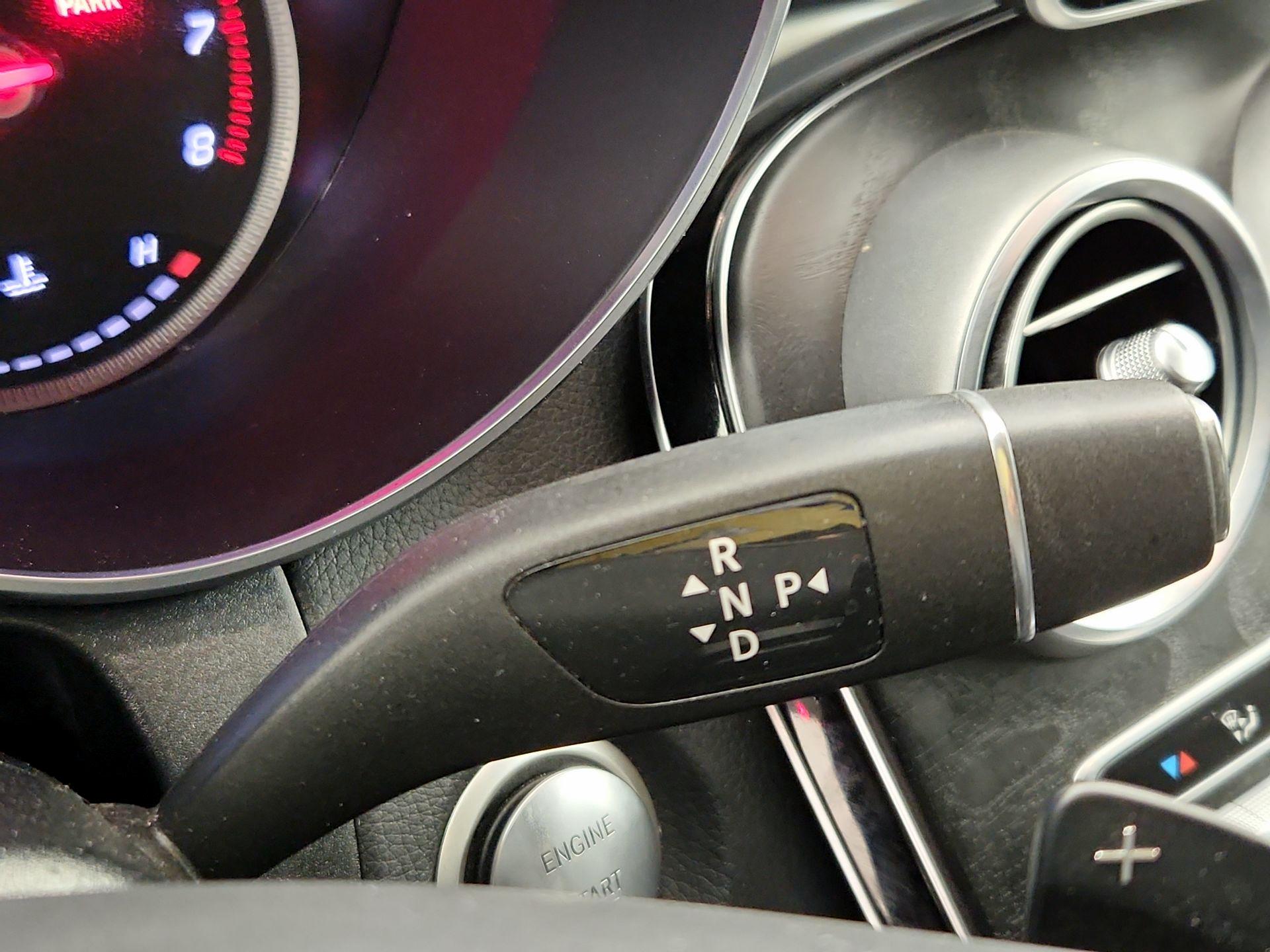 Thumbnail: 2018 Mercedes-Benz GLC - 17