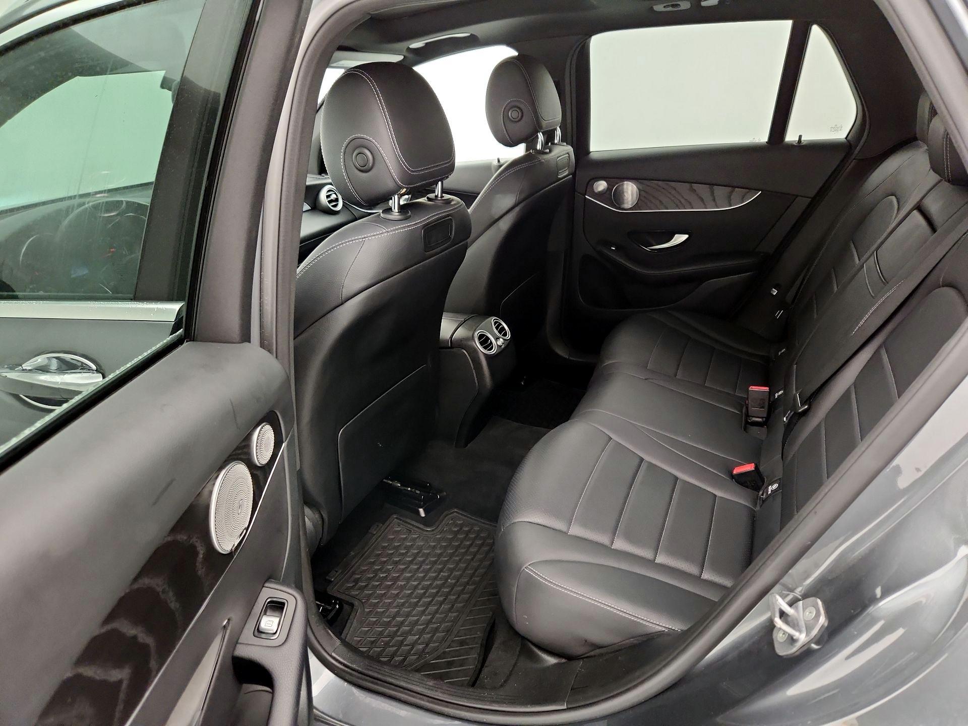 Thumbnail: 2018 Mercedes-Benz GLC - 20