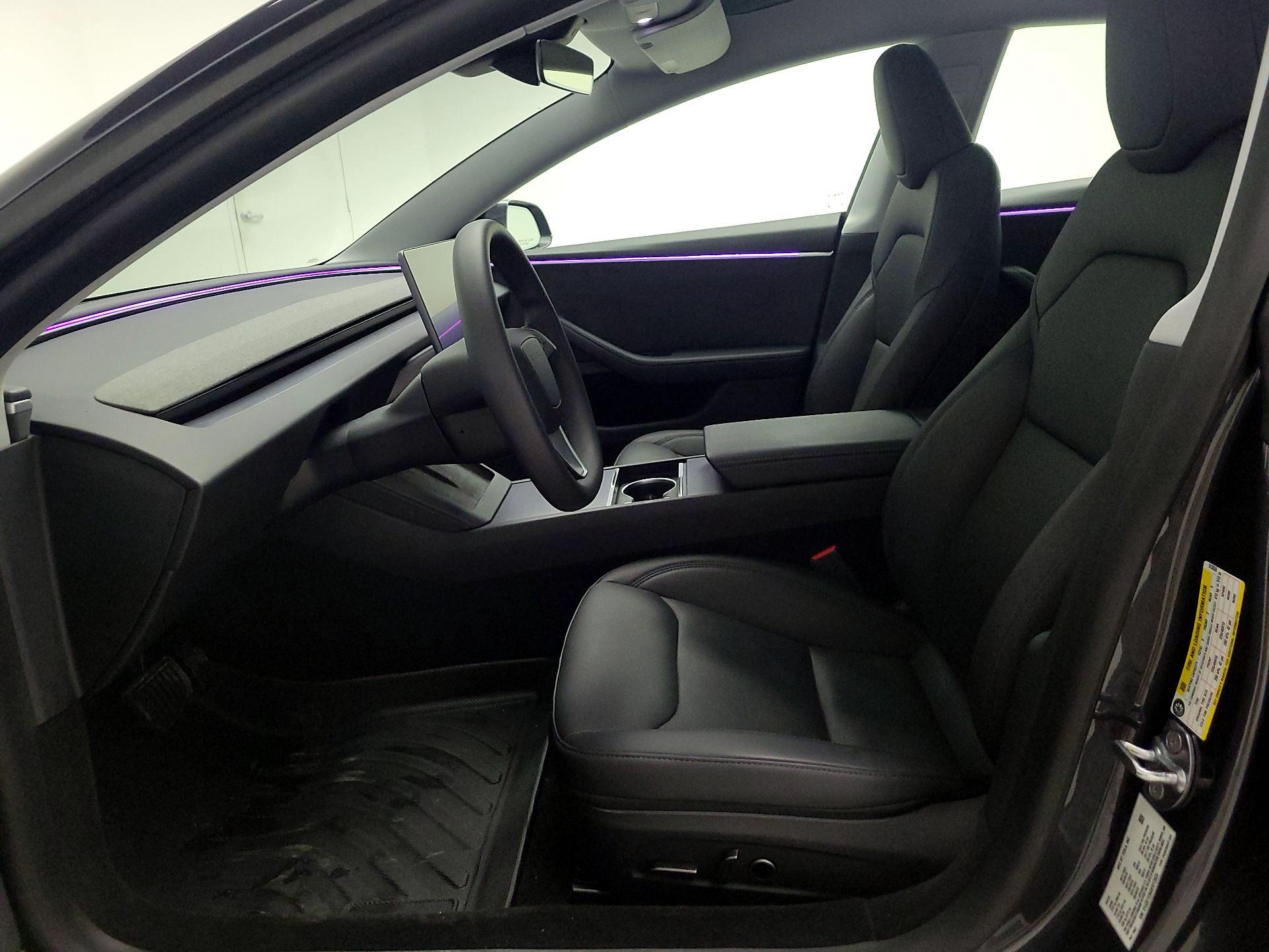 Thumbnail: 2025 Tesla Model 3 - 11