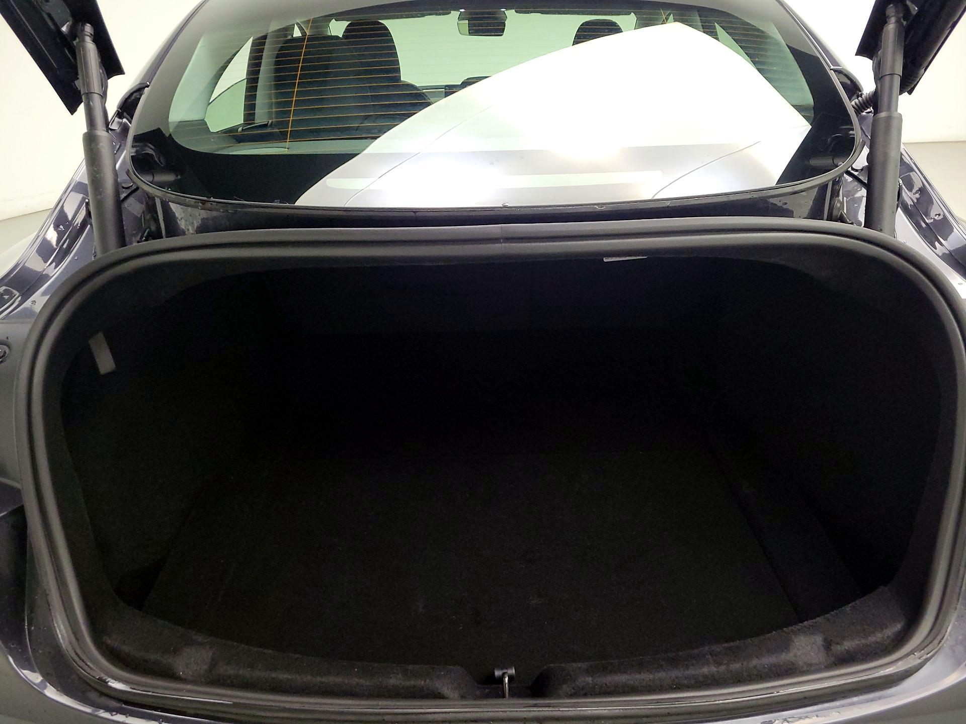 Thumbnail: 2025 Tesla Model 3 - 18