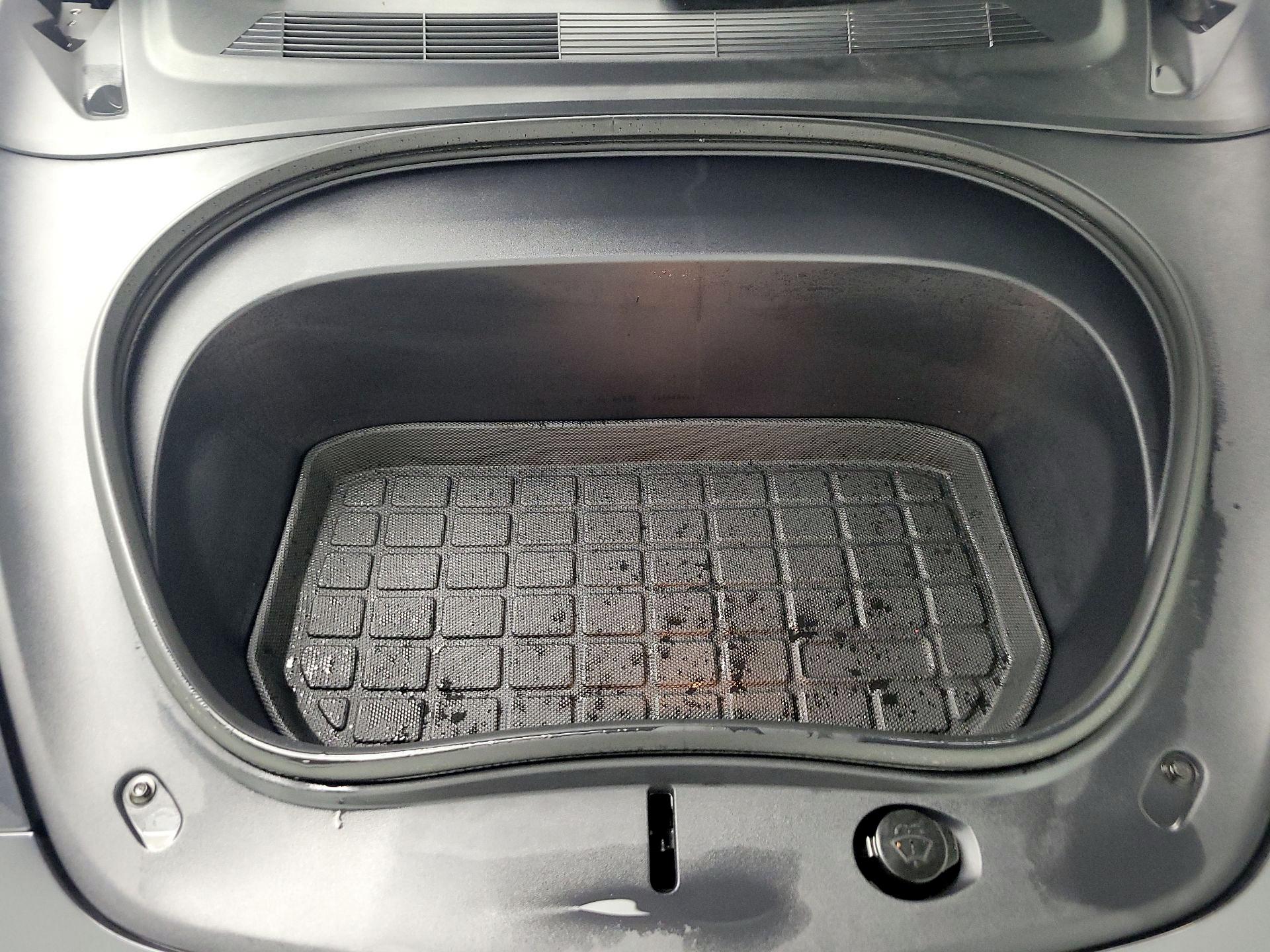 Thumbnail: 2025 Tesla Model 3 - 19