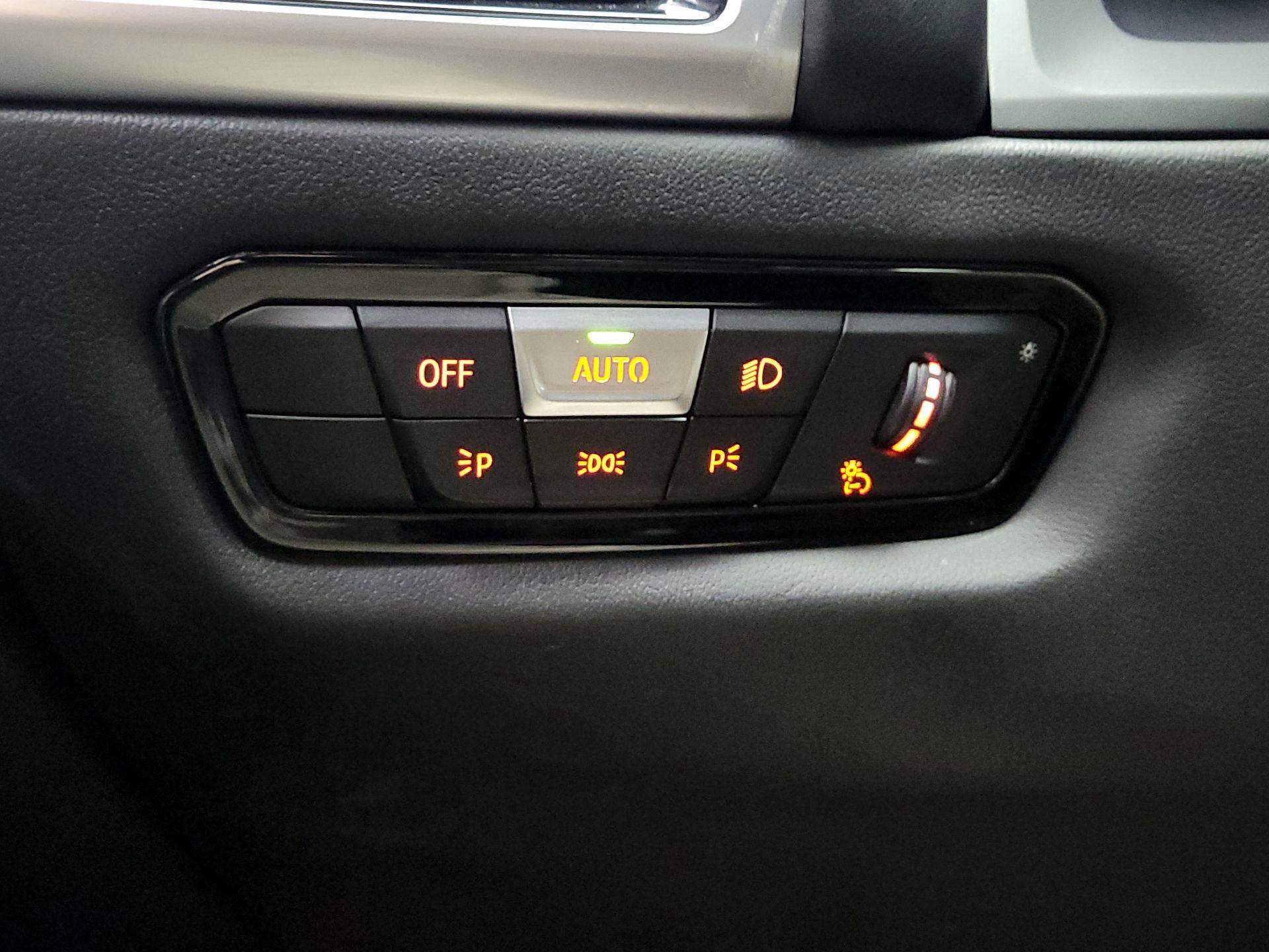 Thumbnail: 2020 BMW M8 - 13