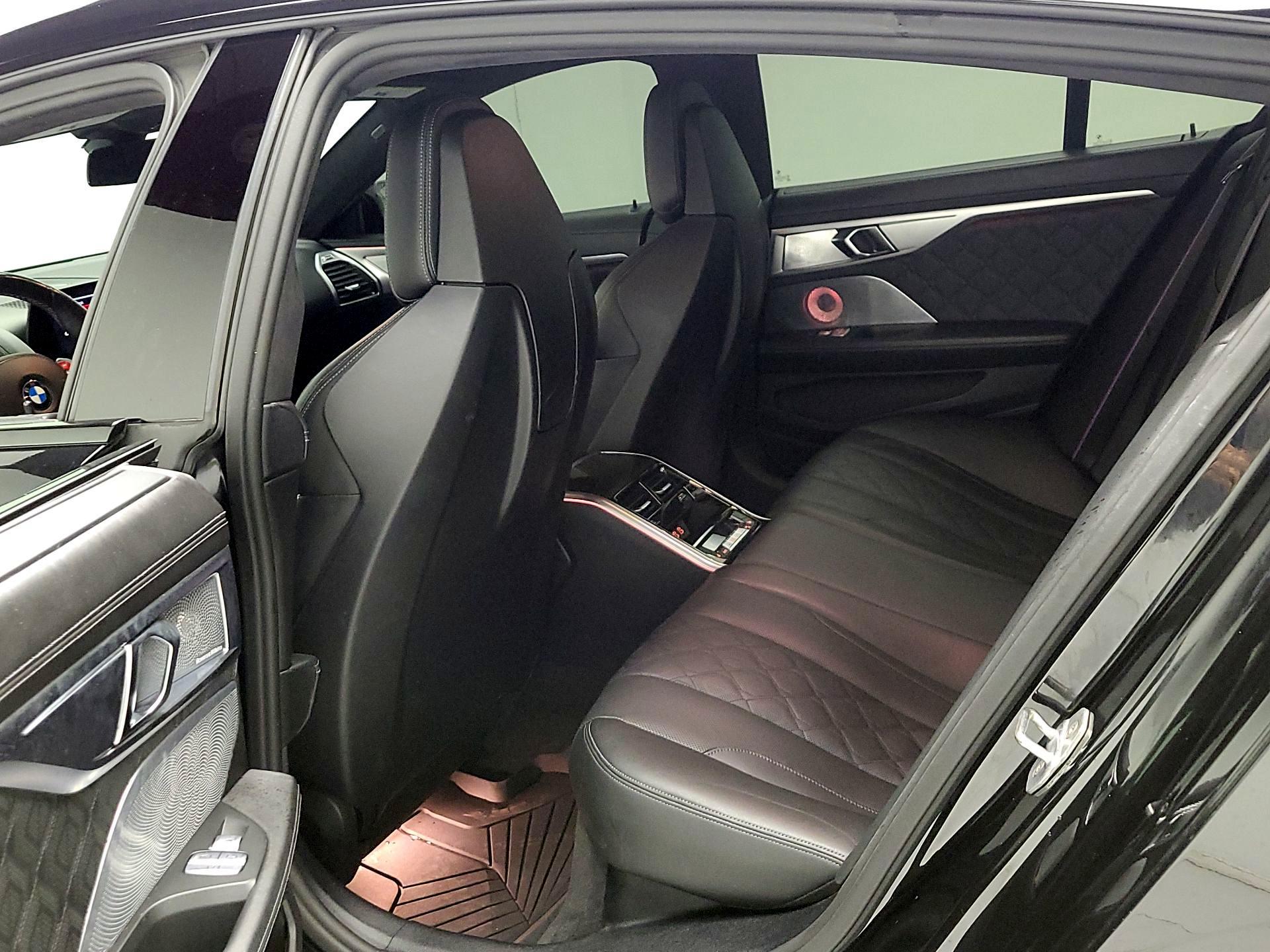 Thumbnail: 2020 BMW M8 - 20