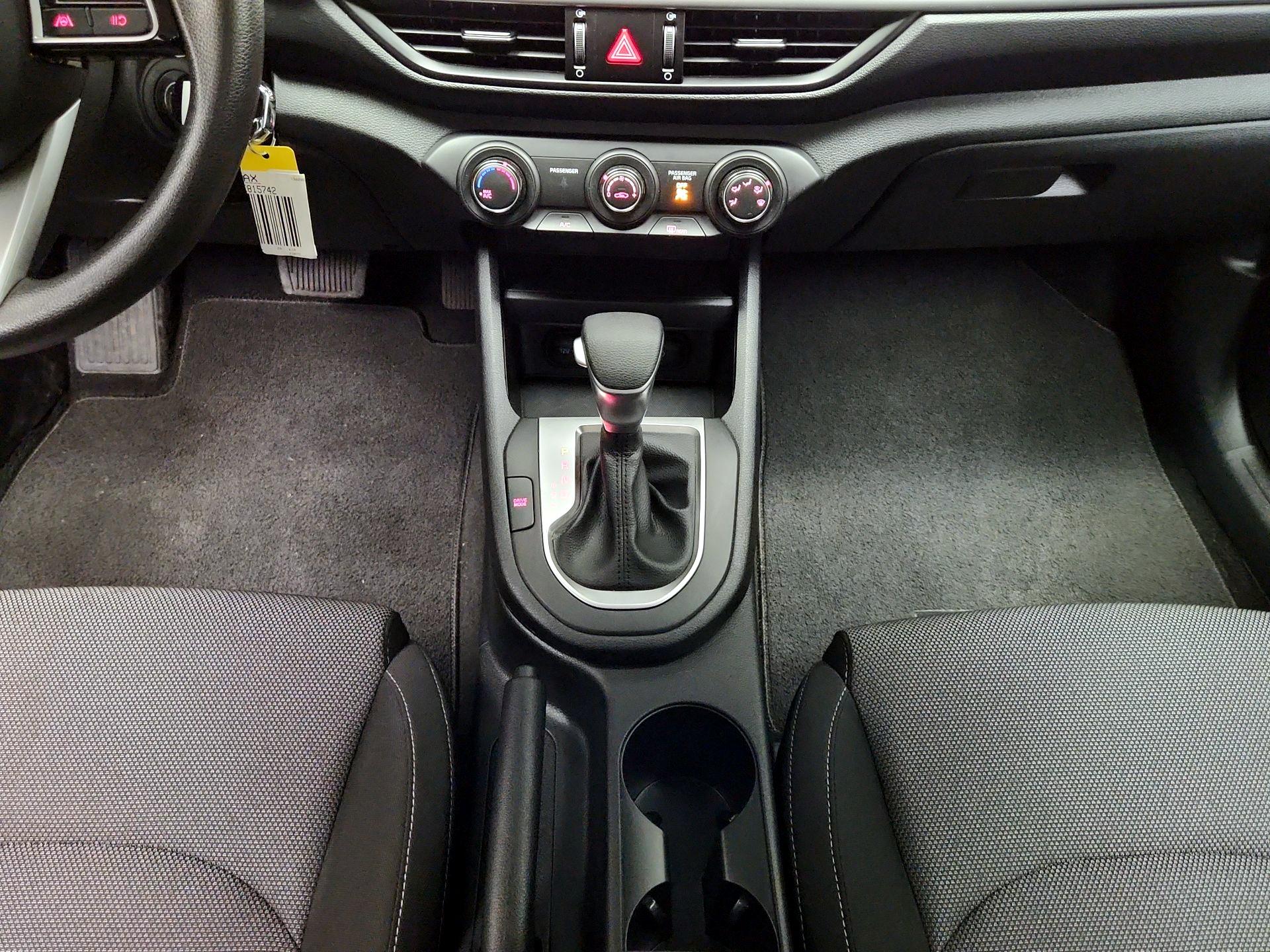 Thumbnail: 2024 Kia Forte - 17