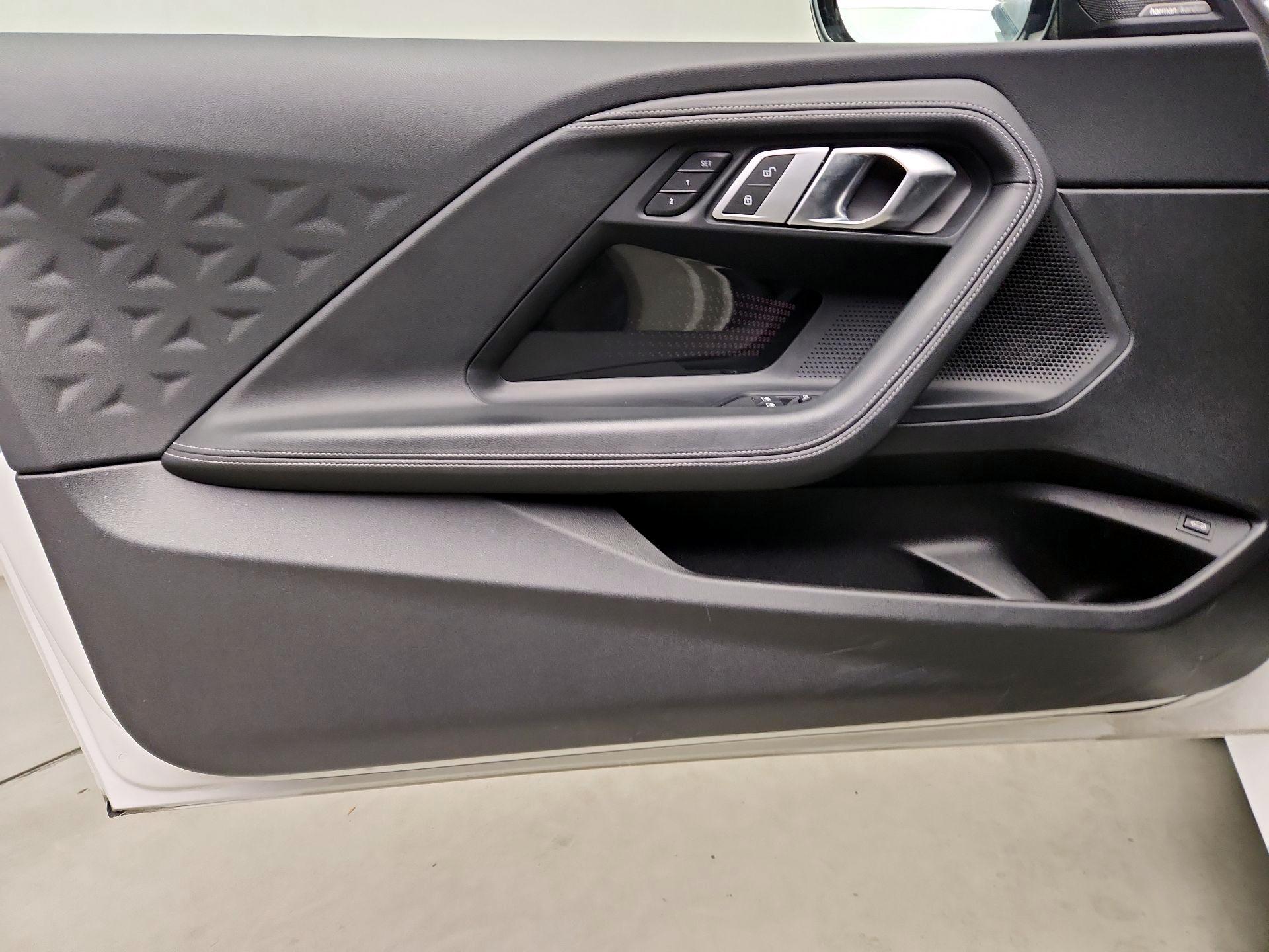 Thumbnail: 2023 BMW 2 Series - 12