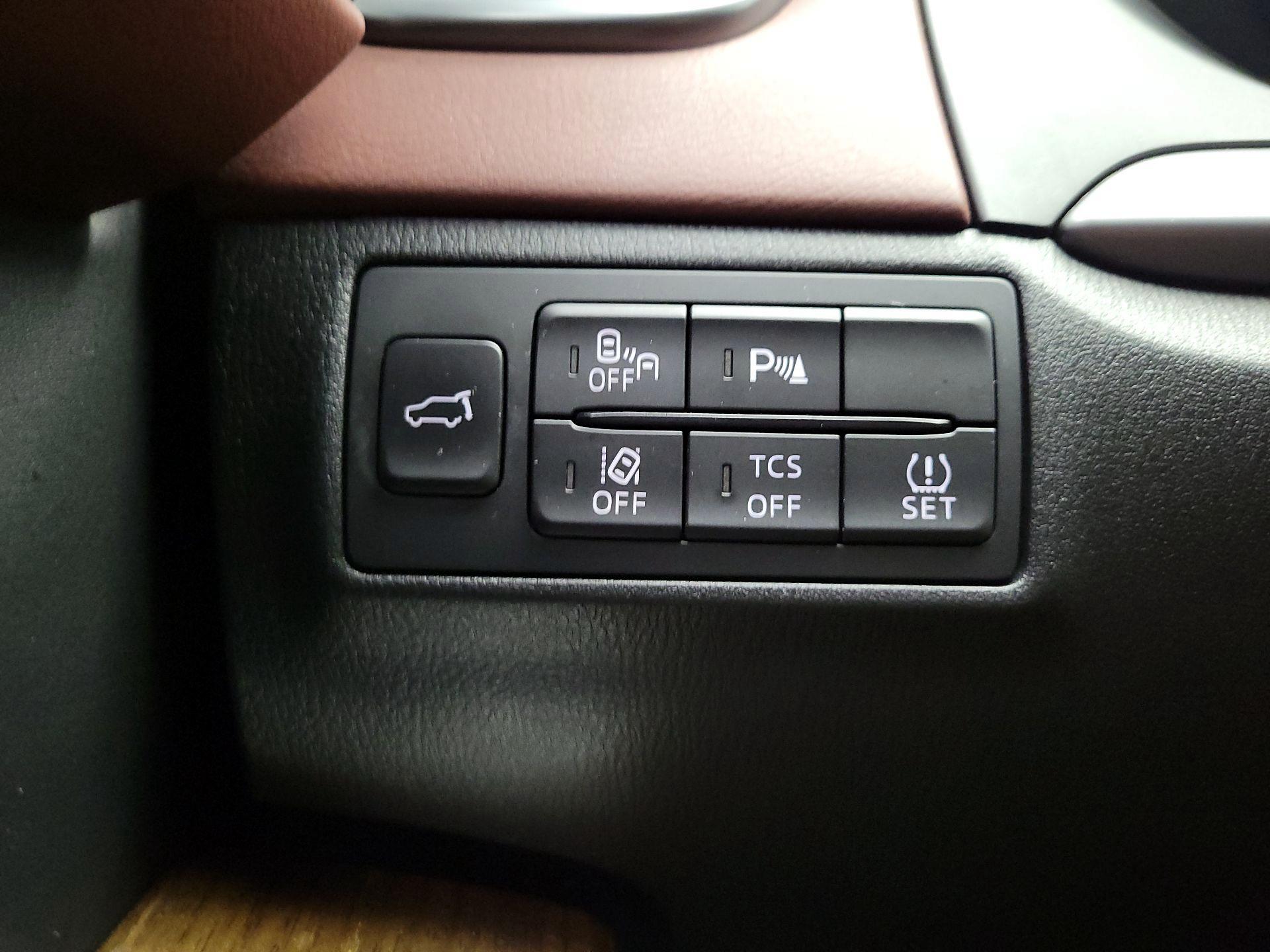 Thumbnail: 2016 Mazda CX-9 - 13