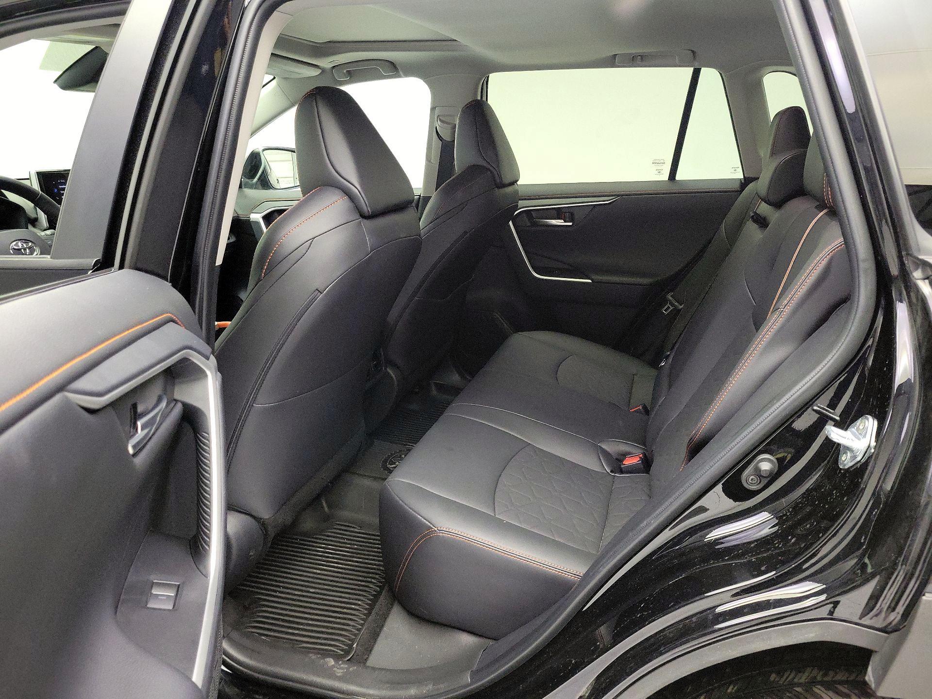 Thumbnail: 2024 Toyota RAV4 - 20