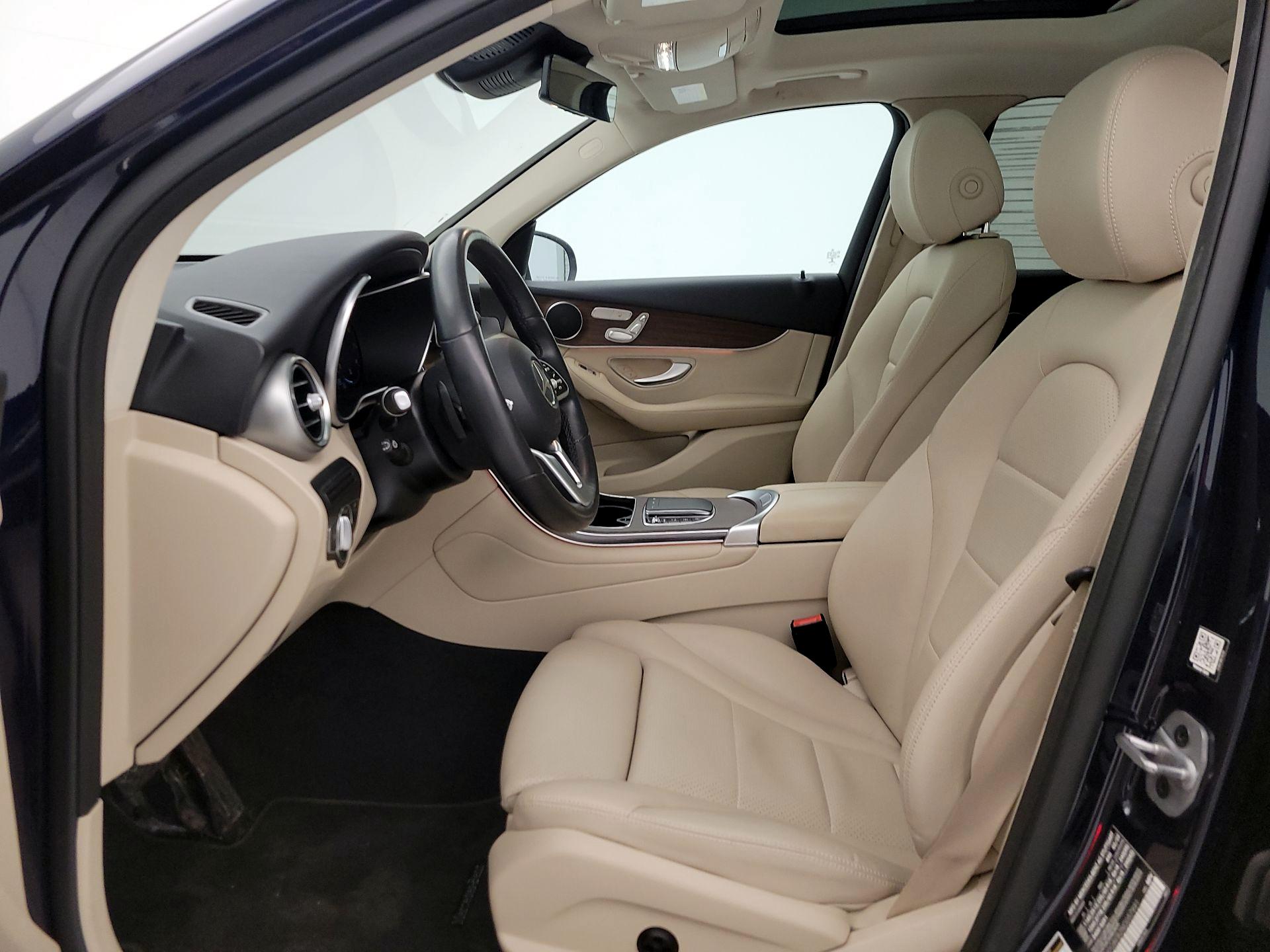 Thumbnail: 2022 Mercedes-Benz GLC - 11