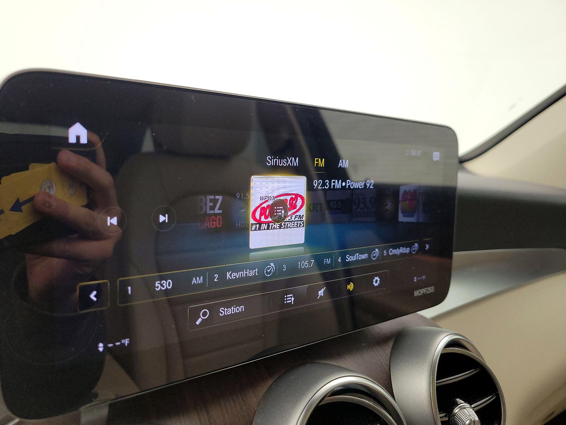 Thumbnail: 2022 Mercedes-Benz GLC - 16