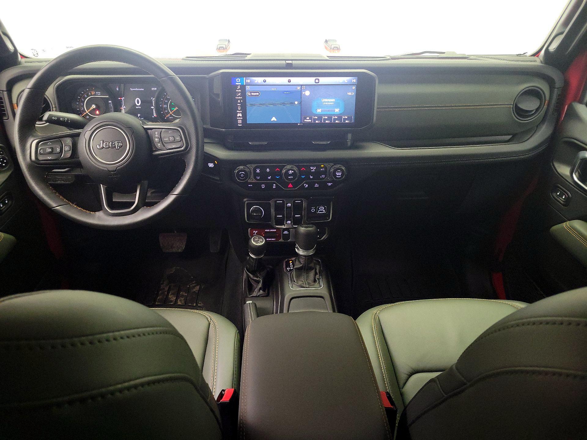 Thumbnail: 2024 Jeep Gladiator - 9