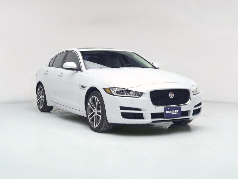 2017 Jaguar XE Premium -
                  Naperville, IL