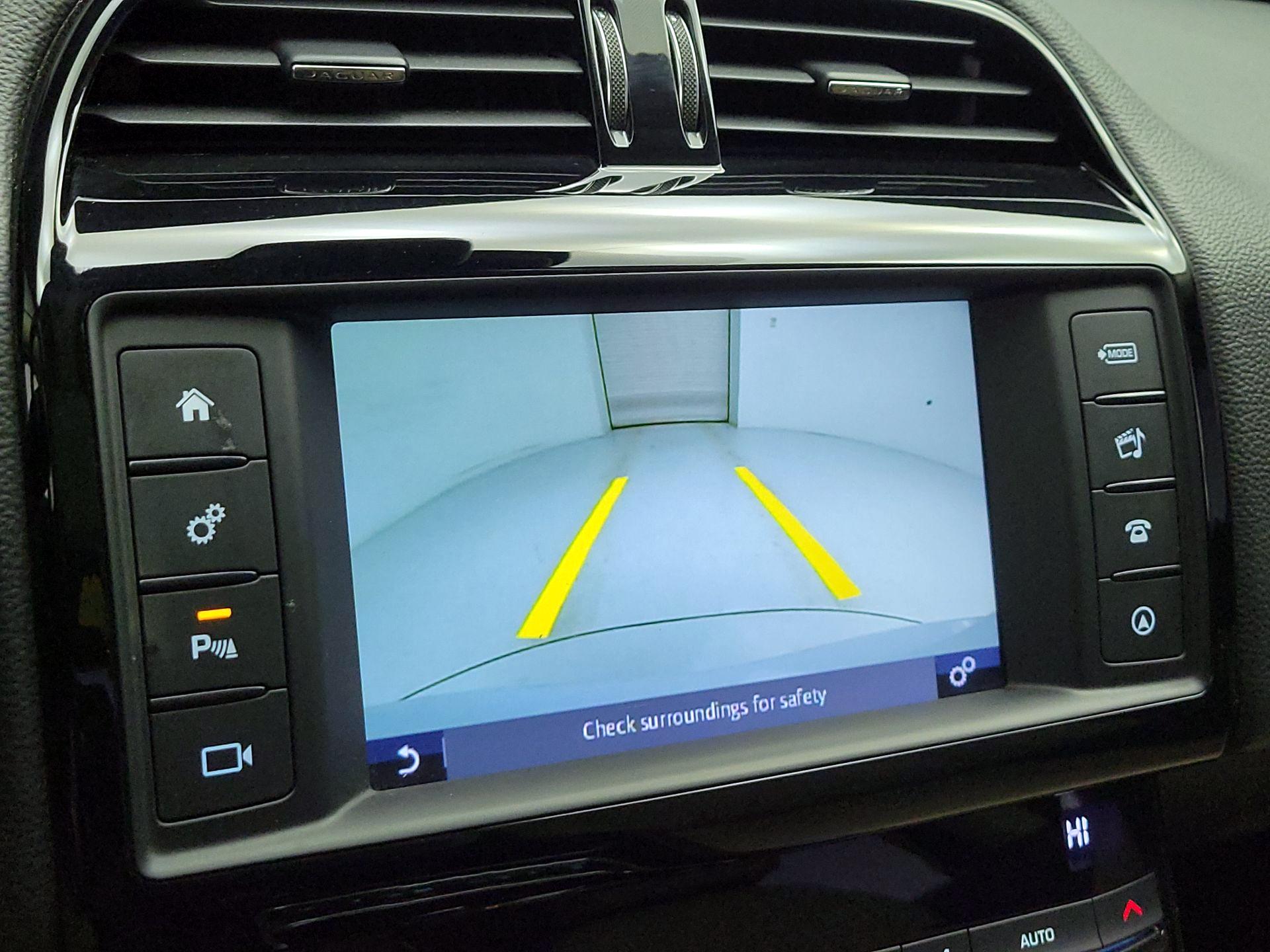 Thumbnail: 2017 Jaguar XE - 13