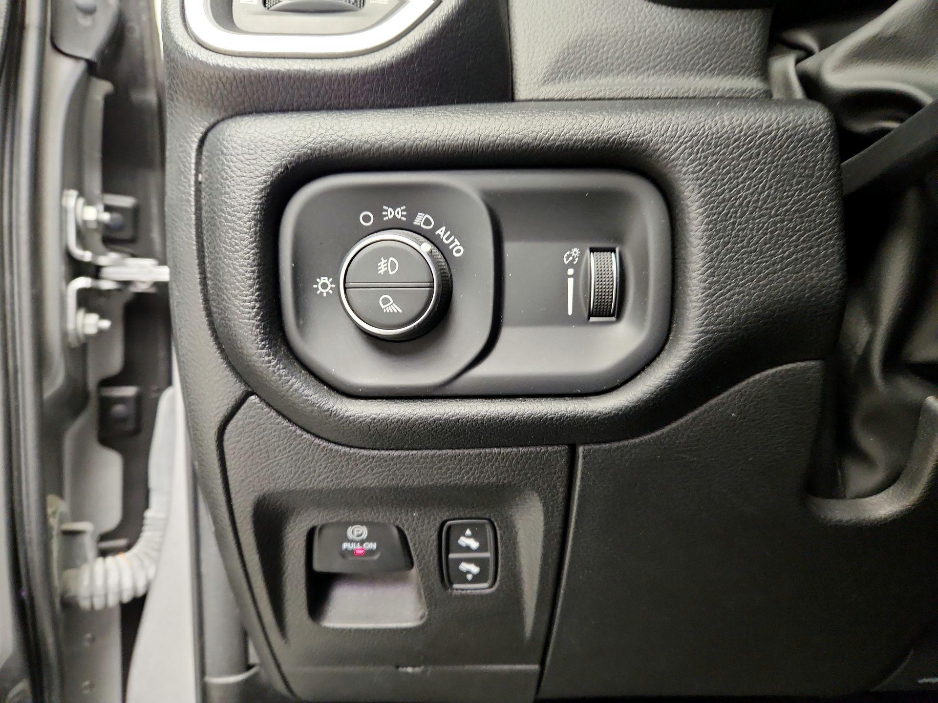 Thumbnail: 2022 RAM 1500 - 13