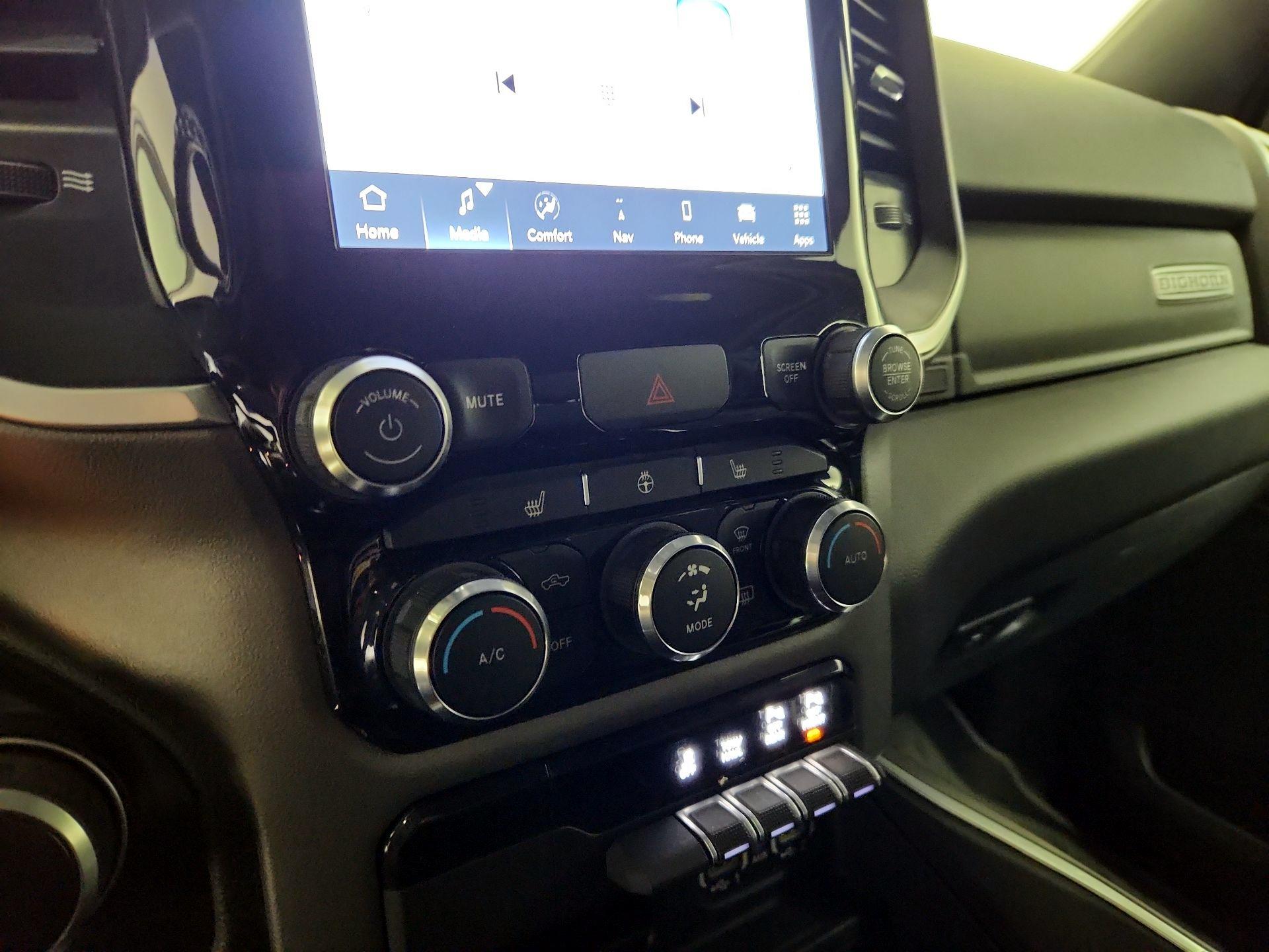 Thumbnail: 2022 RAM 1500 - 17