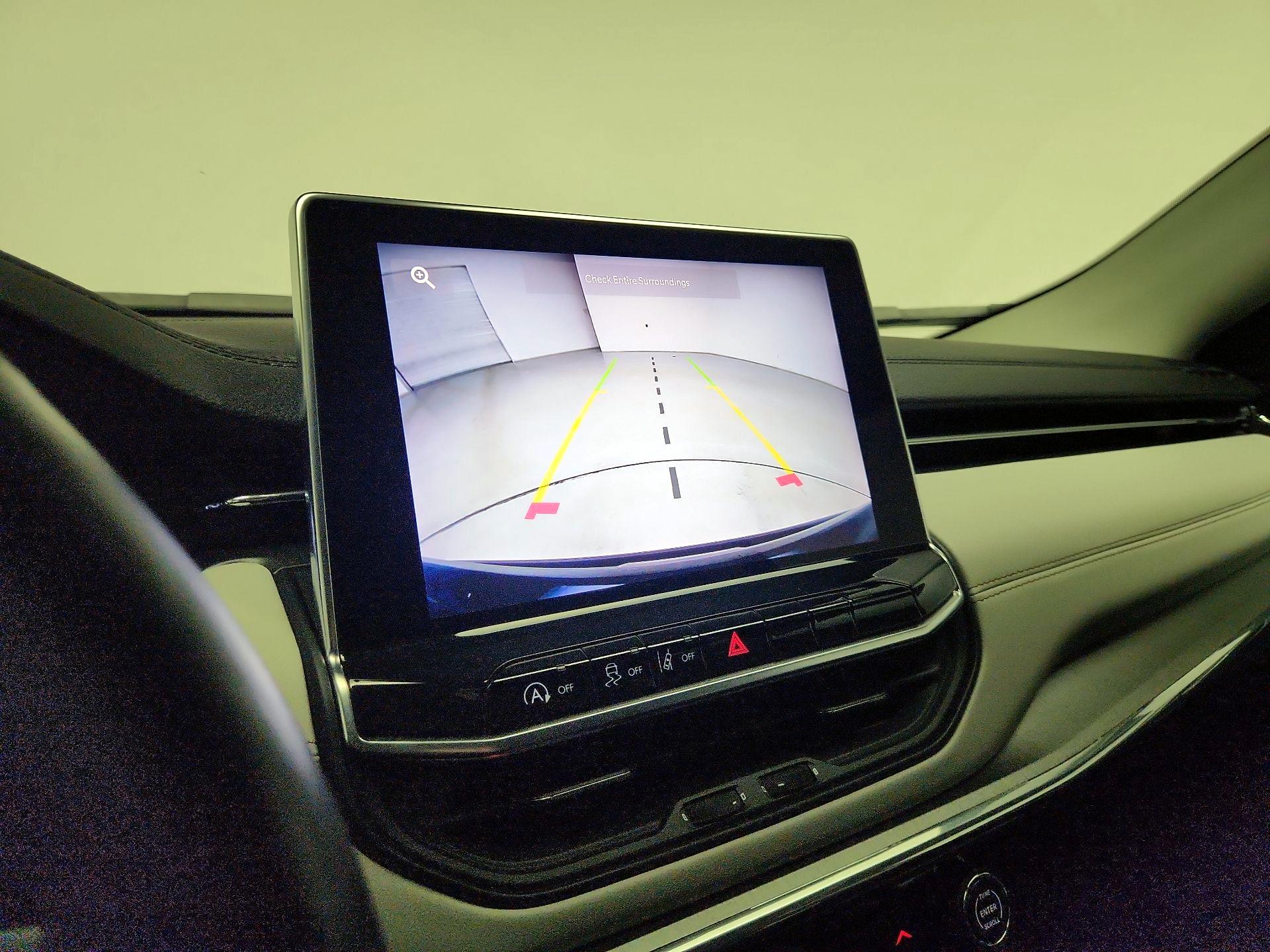 Thumbnail: 2022 Jeep Compass - 14