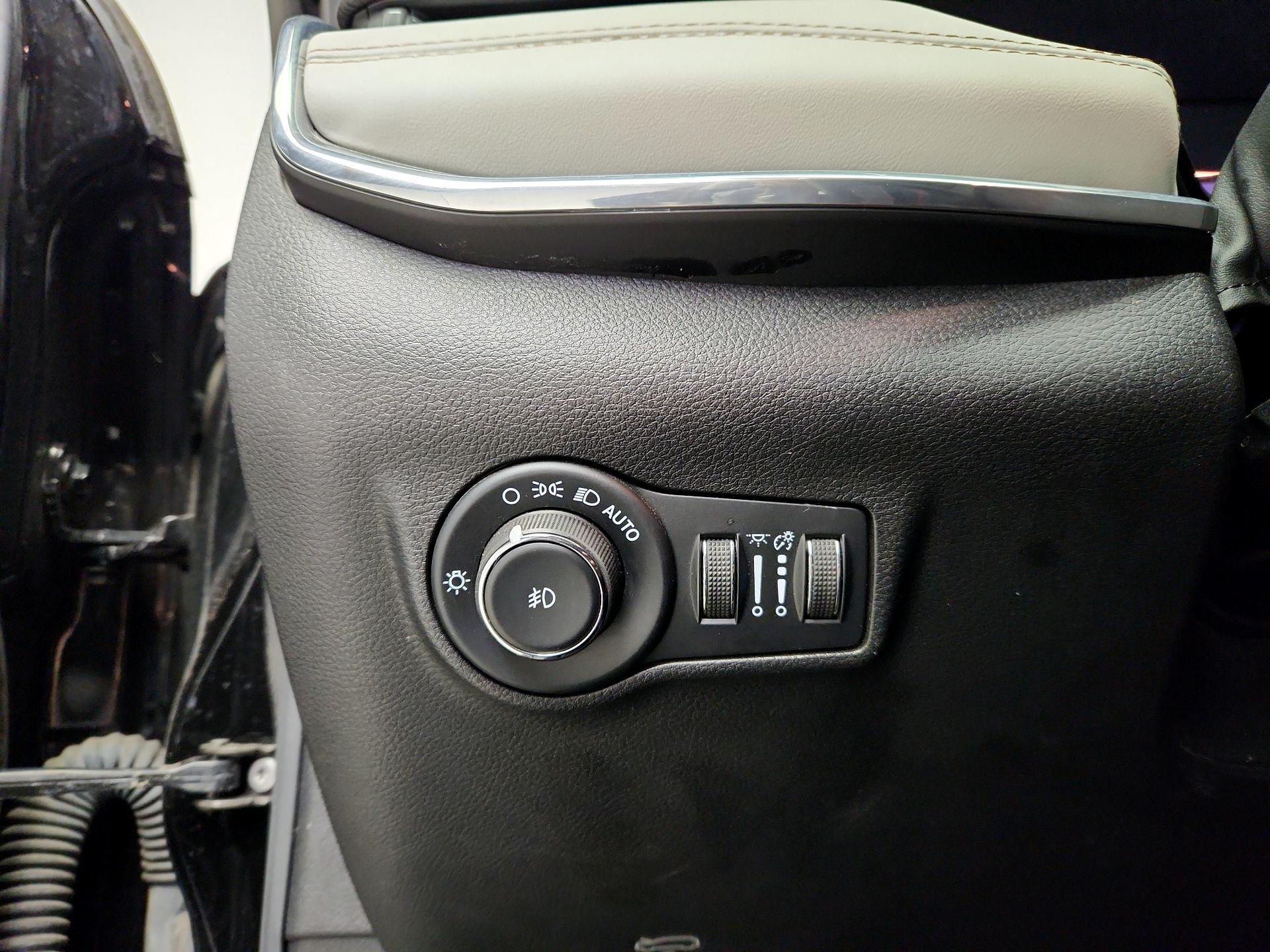 Thumbnail: 2022 Jeep Compass - 13