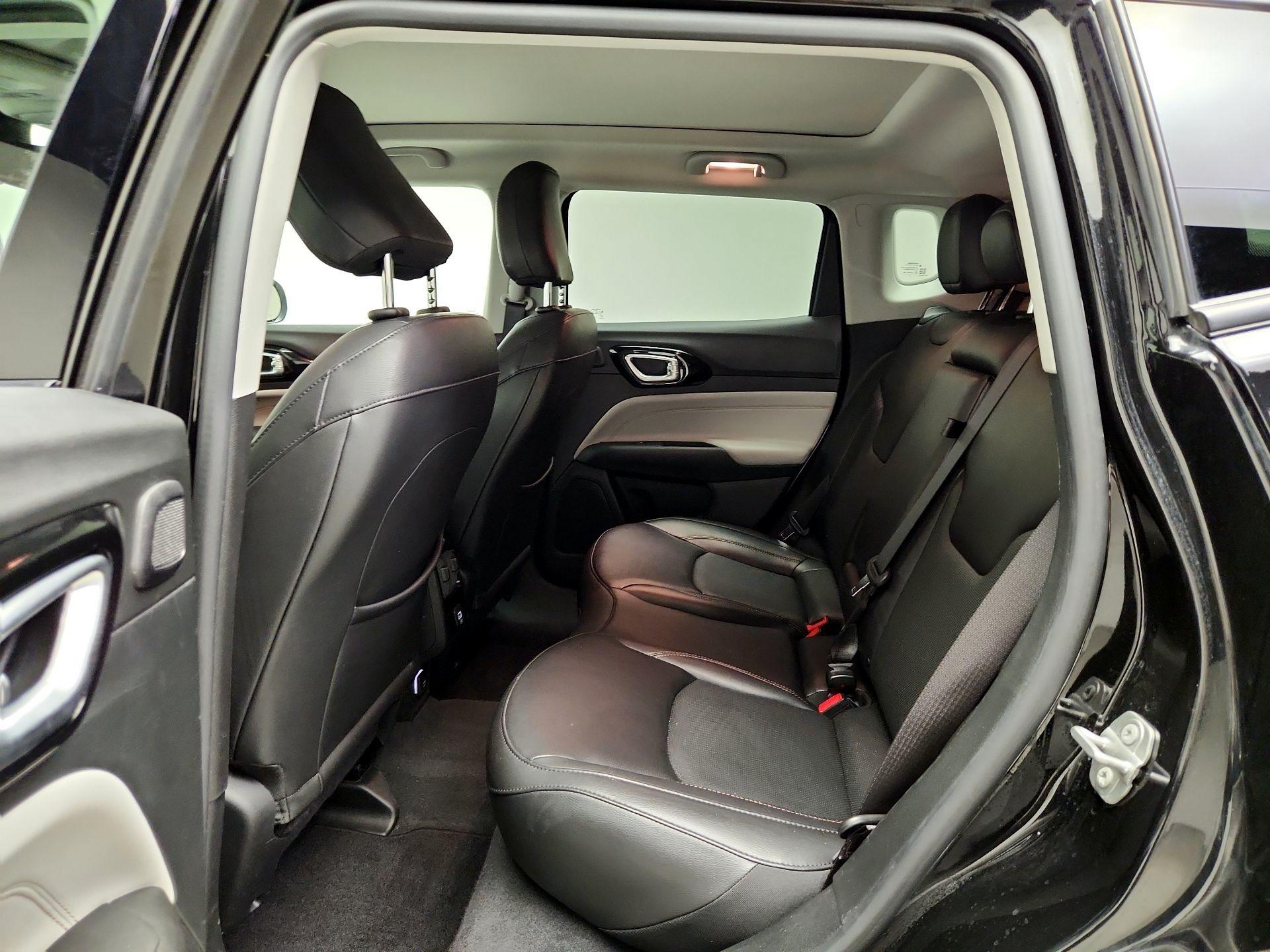 Thumbnail: 2022 Jeep Compass - 20