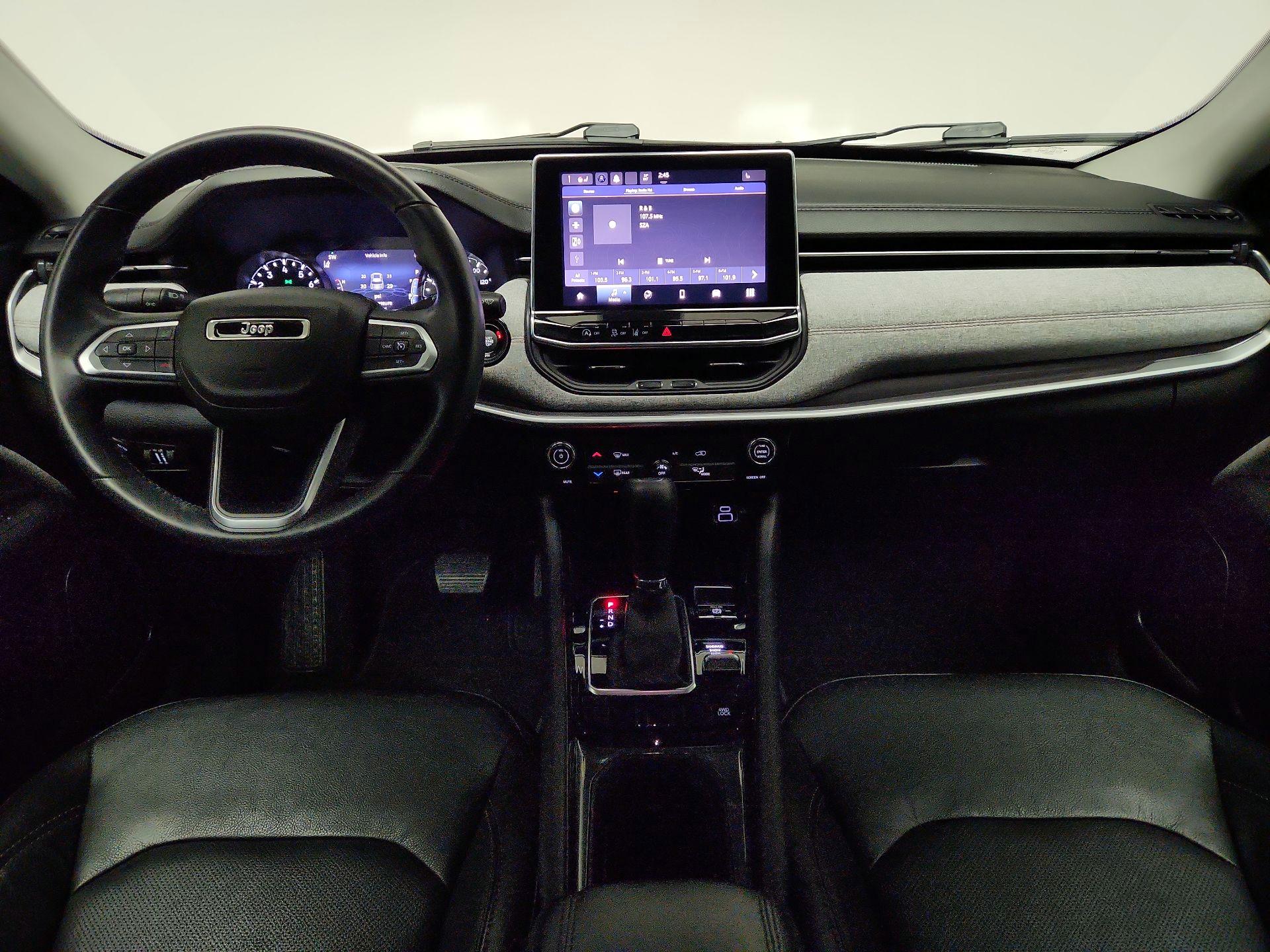 Thumbnail: 2022 Jeep Compass - 9