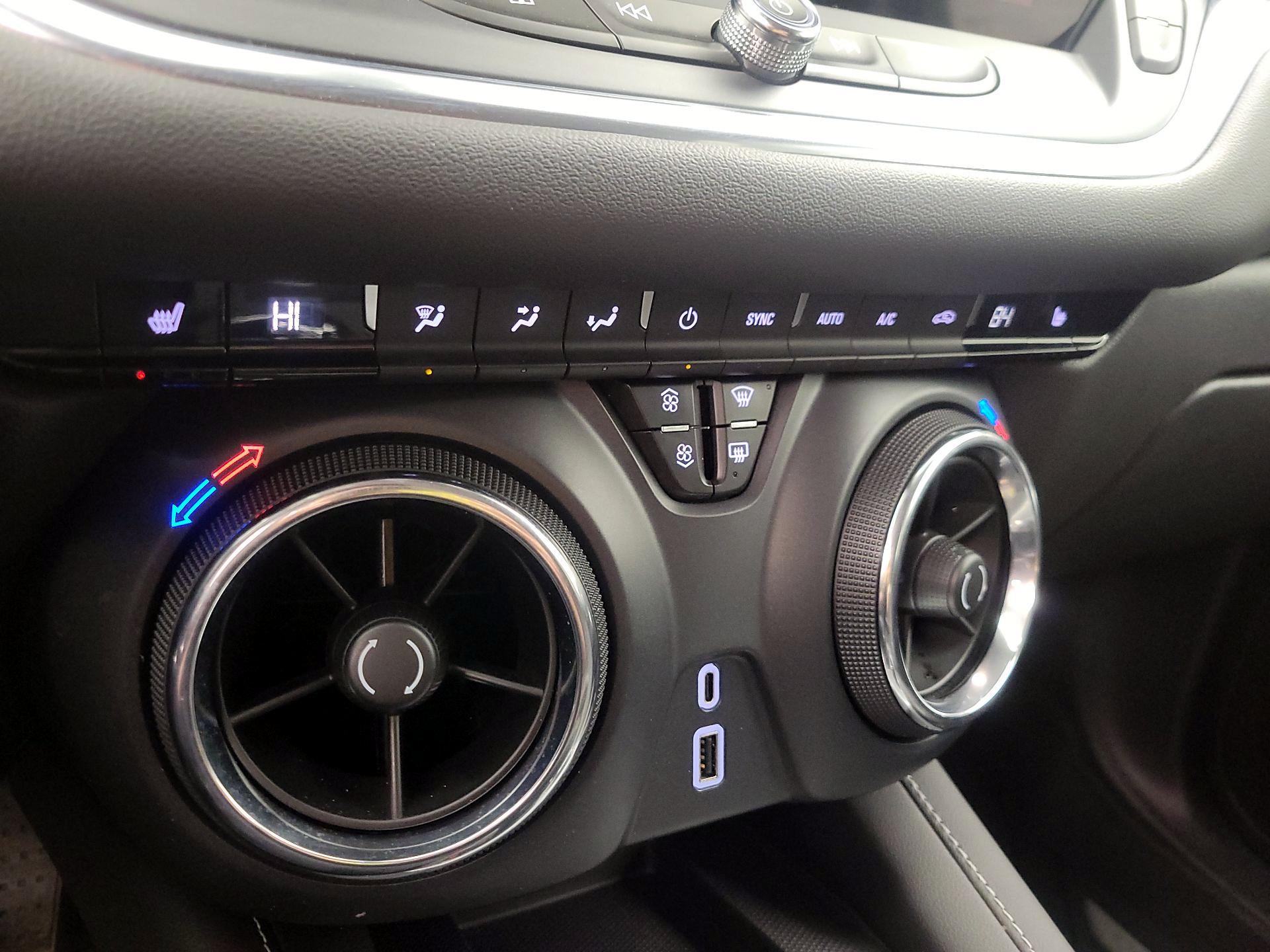 Thumbnail: 2024 Chevrolet Blazer - 16