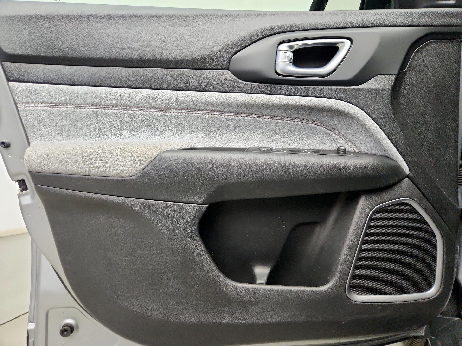 Thumbnail: 2022 Jeep Compass - 12