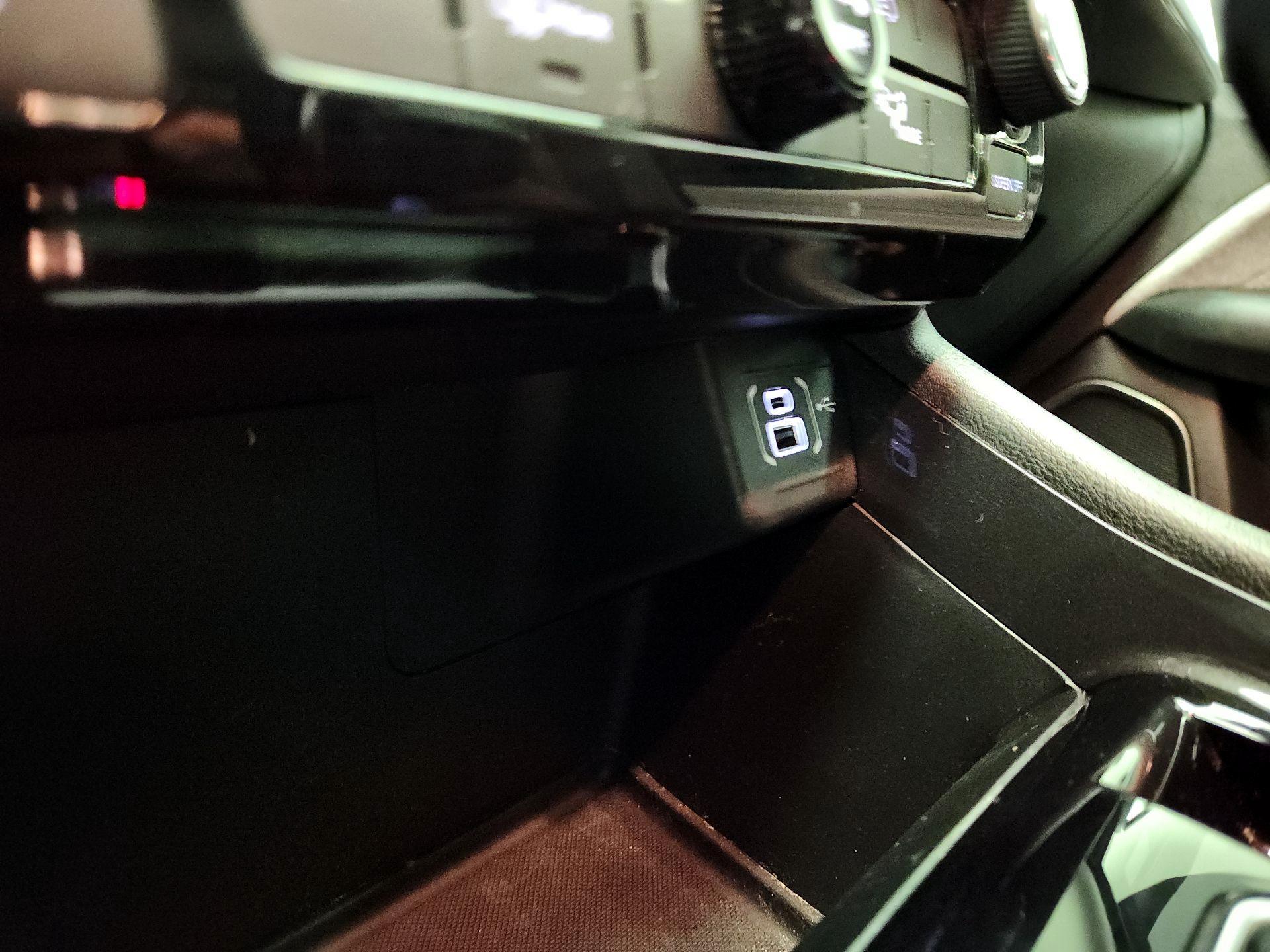 Thumbnail: 2022 Jeep Compass - 18