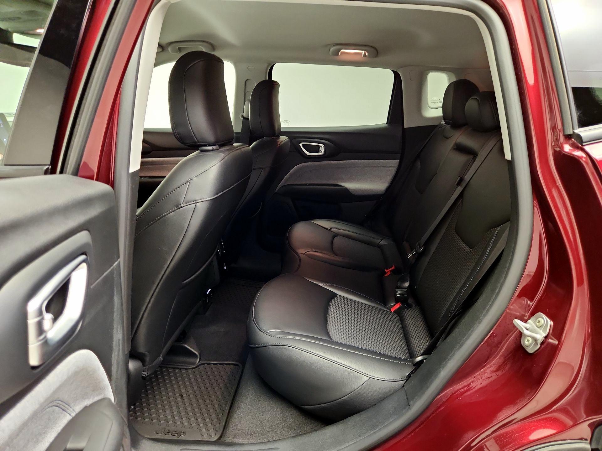 Thumbnail: 2022 Jeep Compass - 19