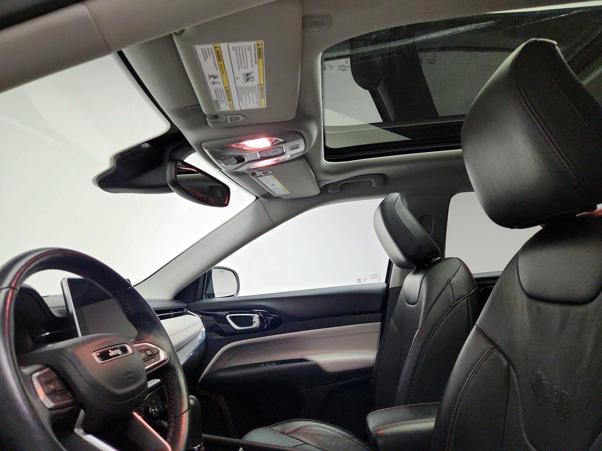 Thumbnail: 2022 Jeep Compass - 19