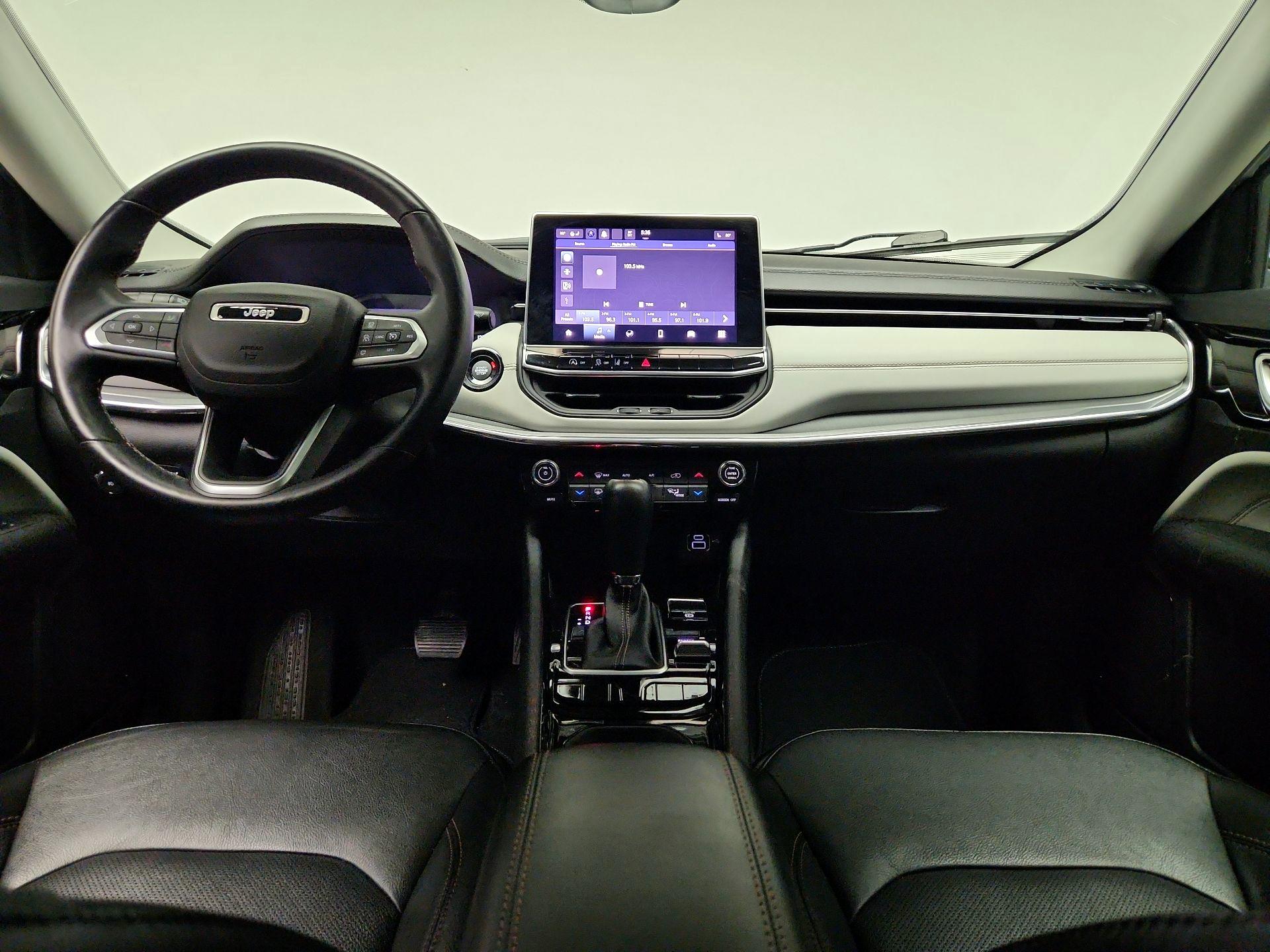 Thumbnail: 2022 Jeep Compass - 9