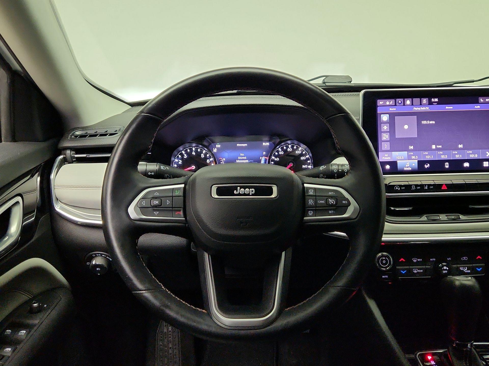 Thumbnail: 2022 Jeep Compass - 10