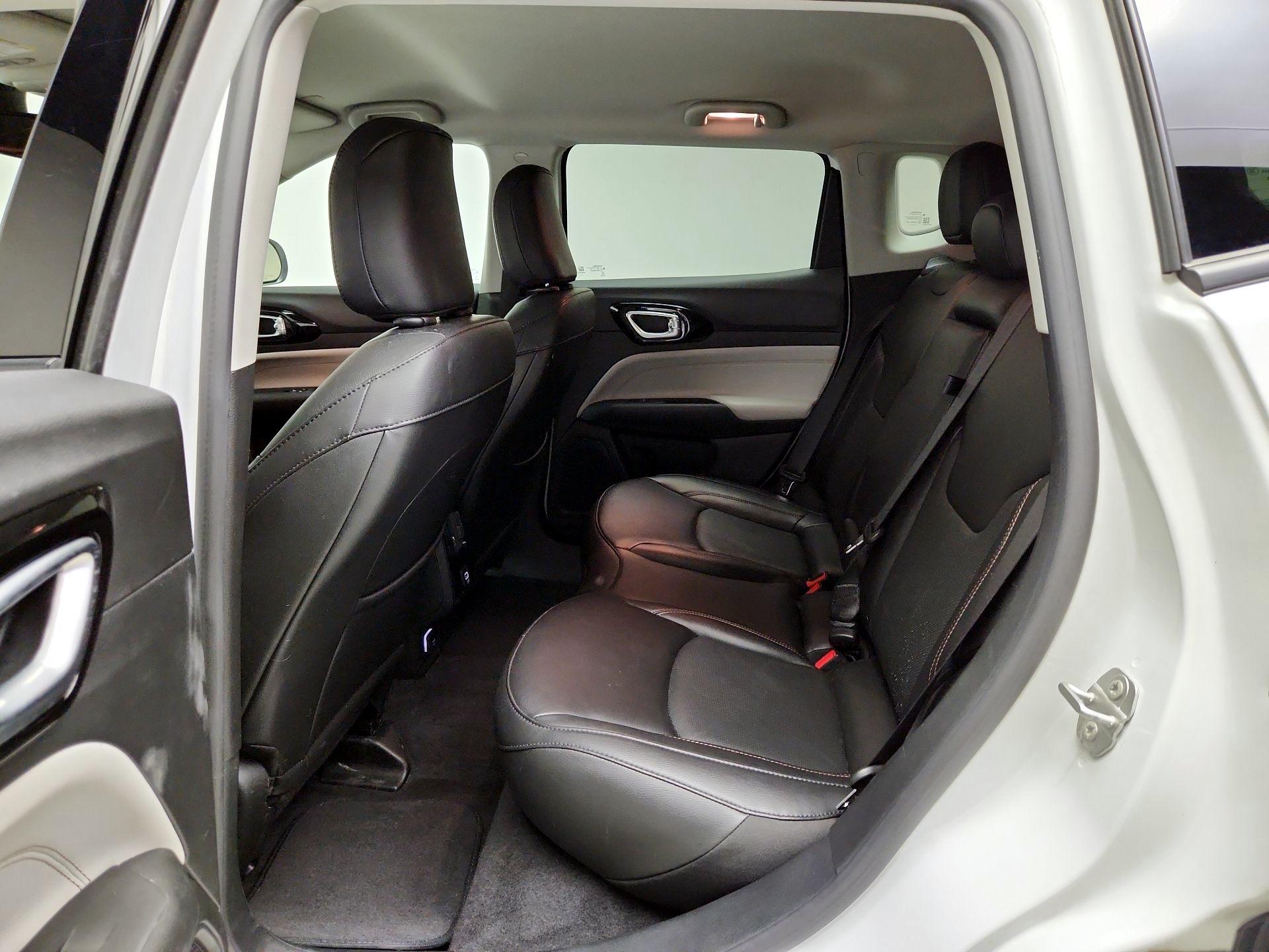 Thumbnail: 2022 Jeep Compass - 19