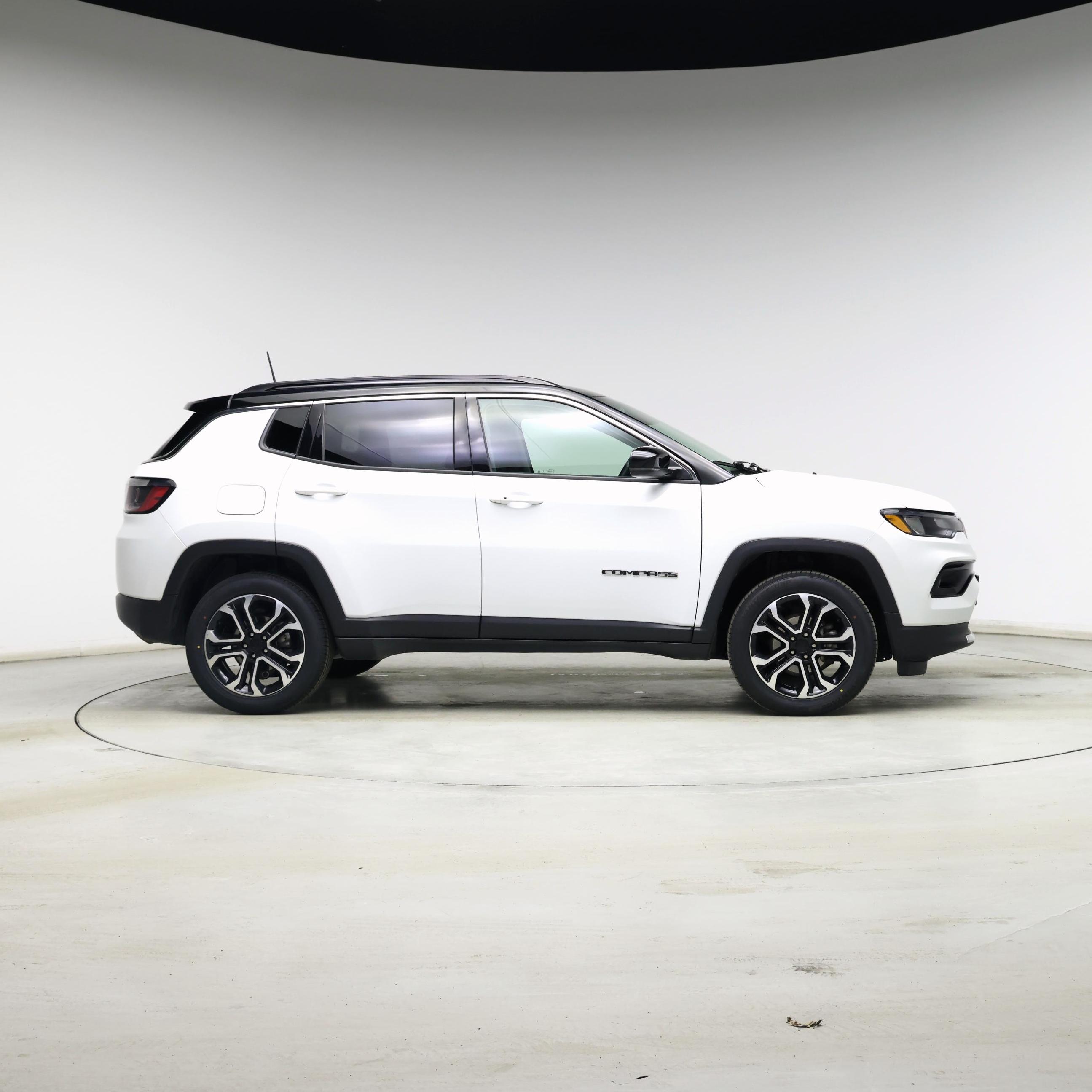 Thumbnail: 2022 Jeep Compass - 7