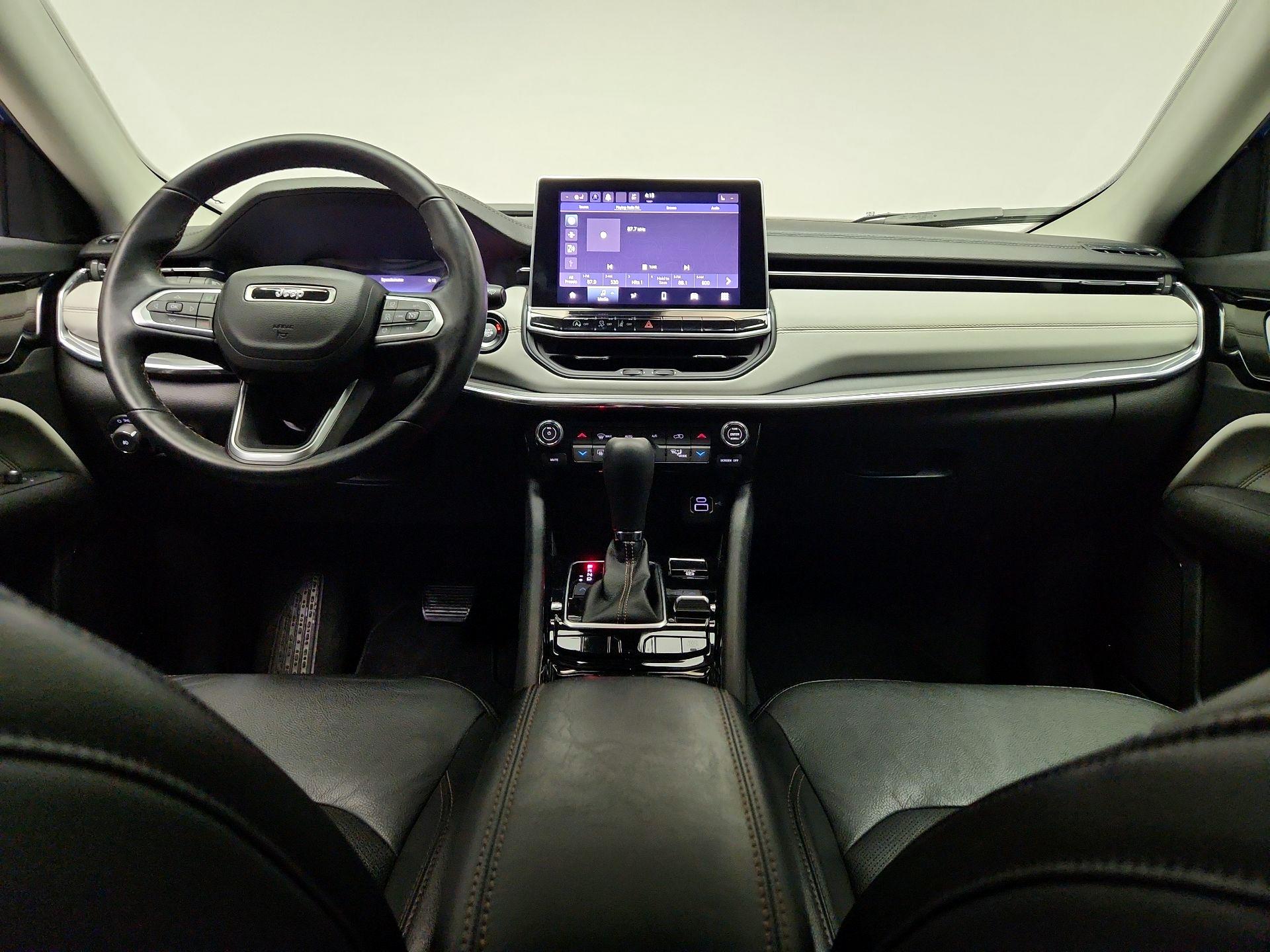 Thumbnail: 2022 Jeep Compass - 9