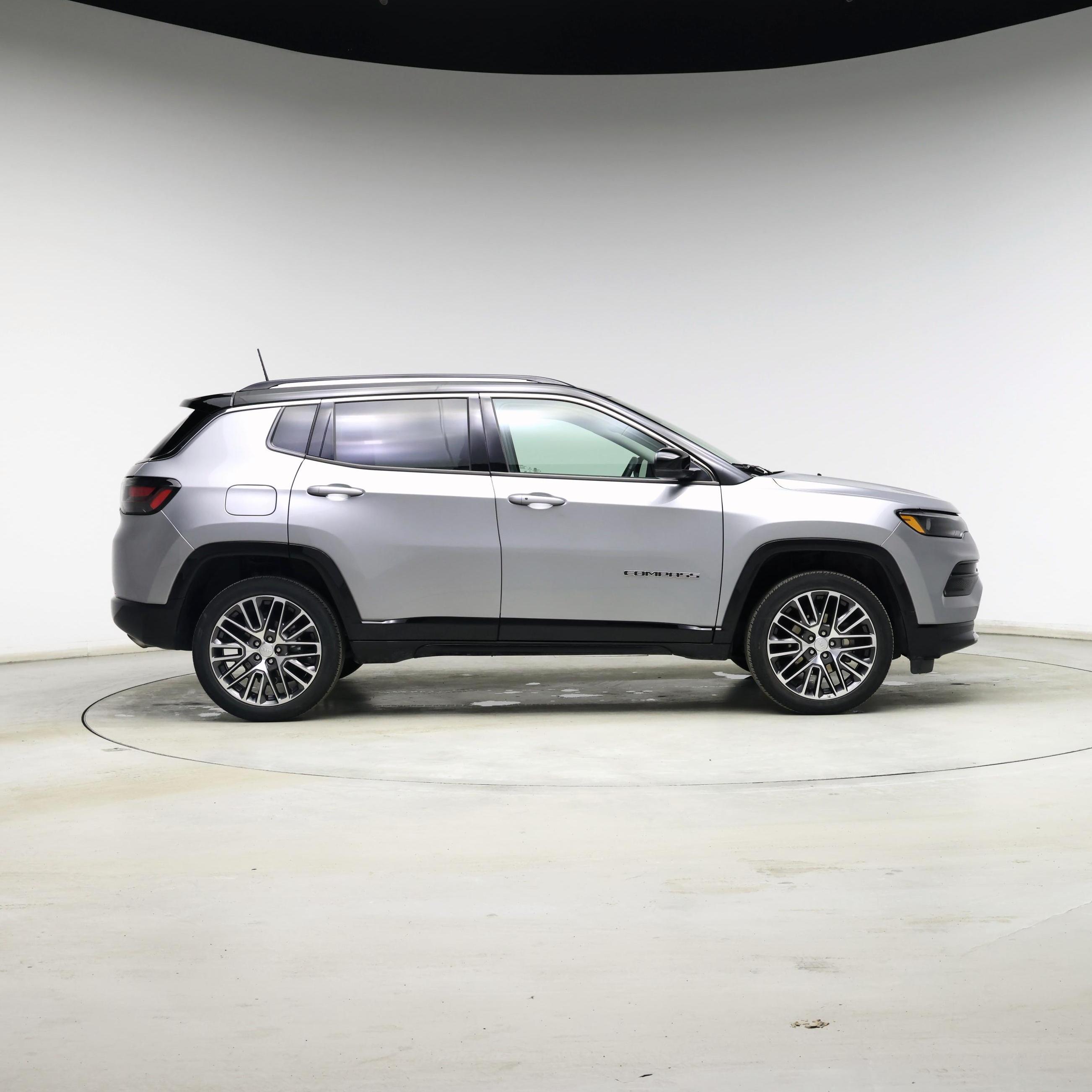 Thumbnail: 2022 Jeep Compass - 7