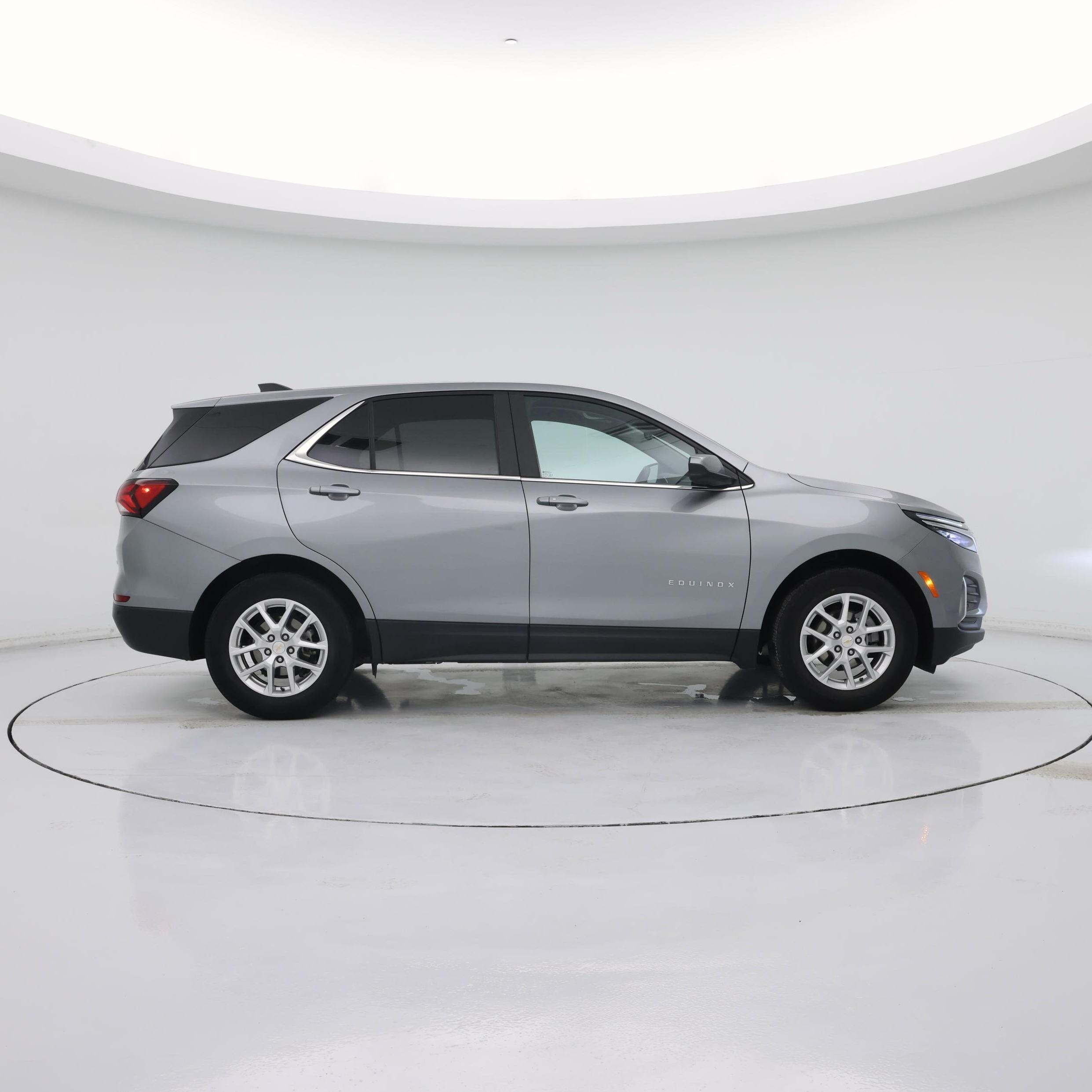 Thumbnail: 2023 Chevrolet Equinox - 7