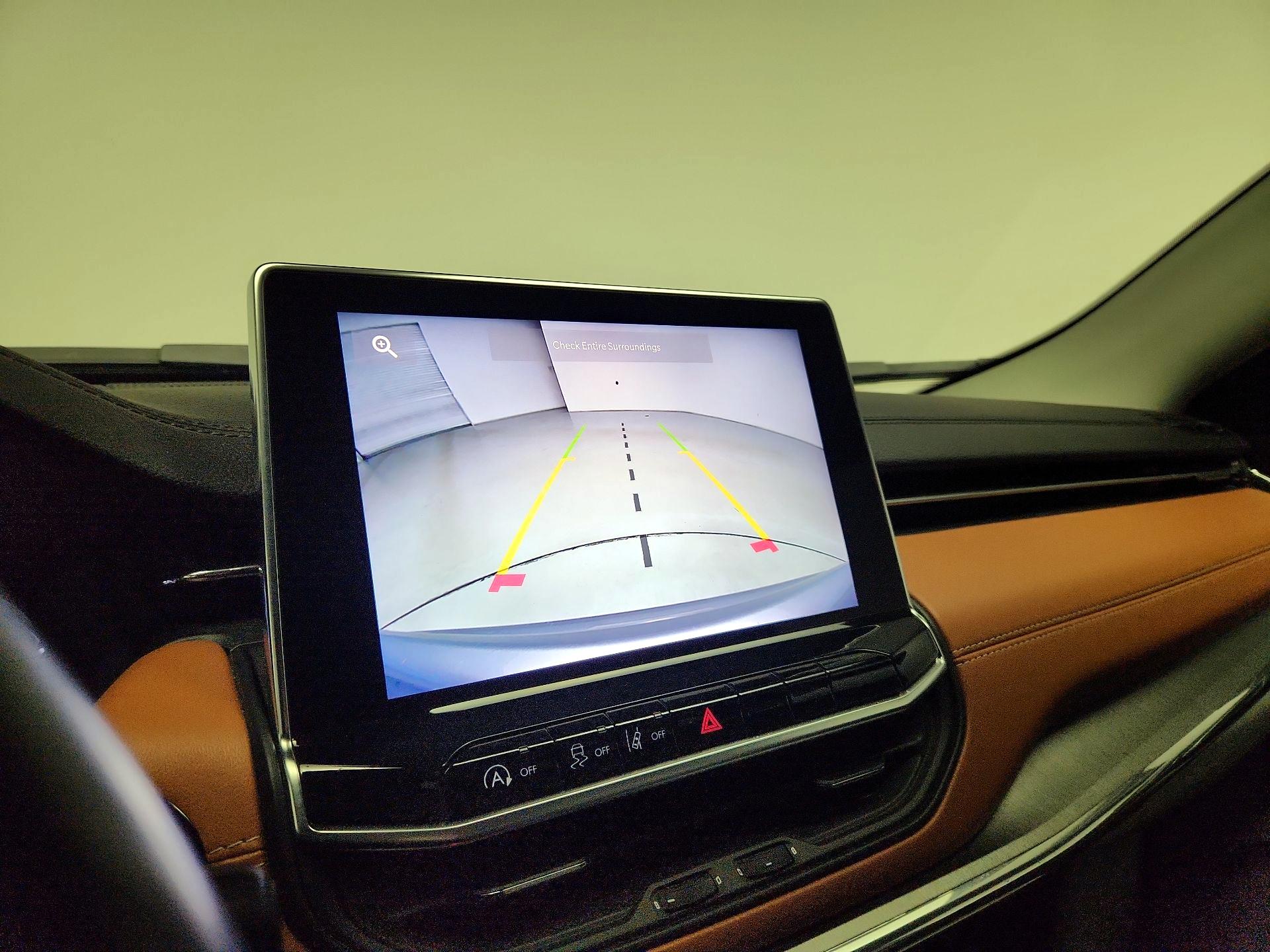 Thumbnail: 2022 Jeep Compass - 14