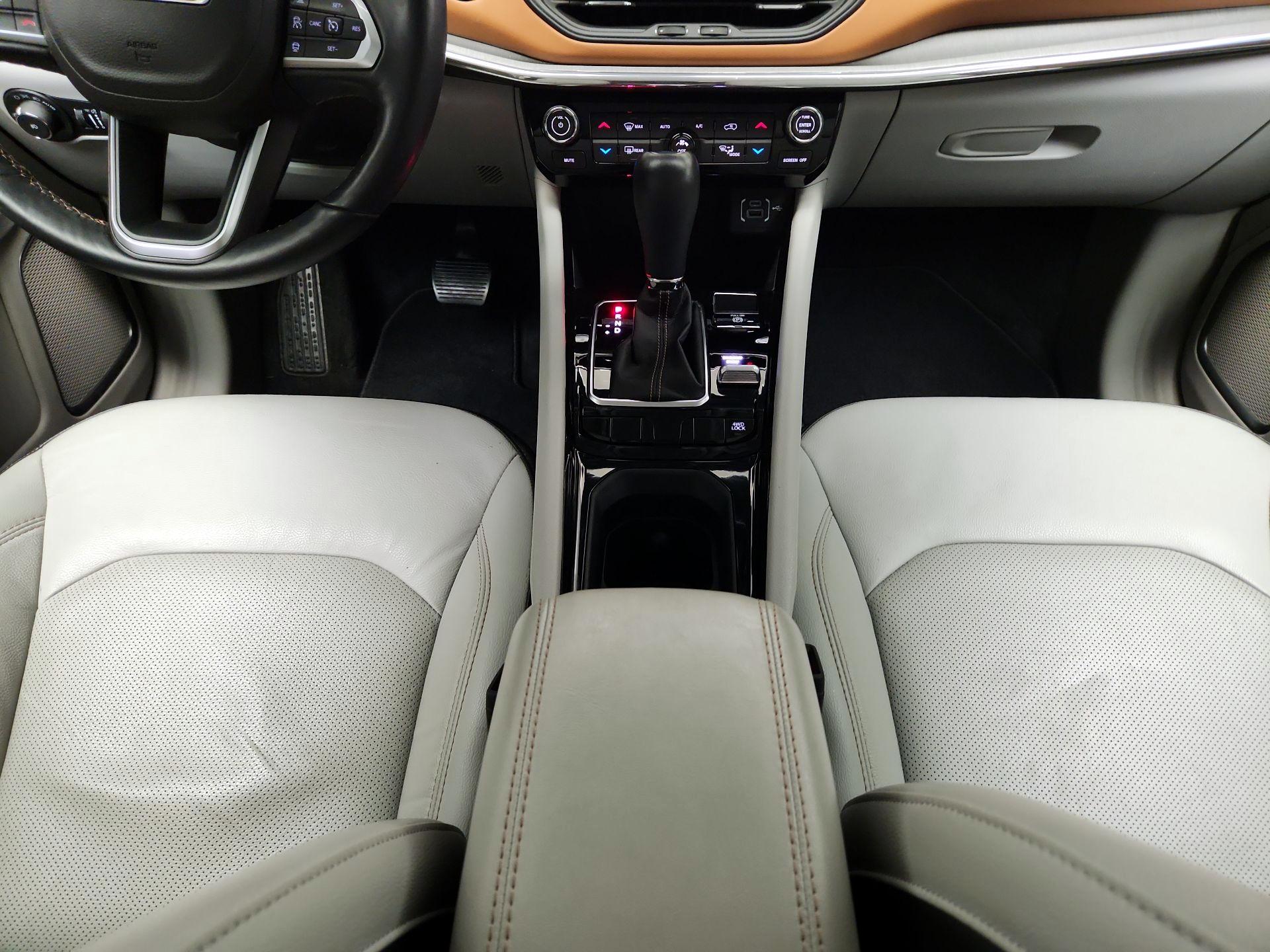 Thumbnail: 2022 Jeep Compass - 17