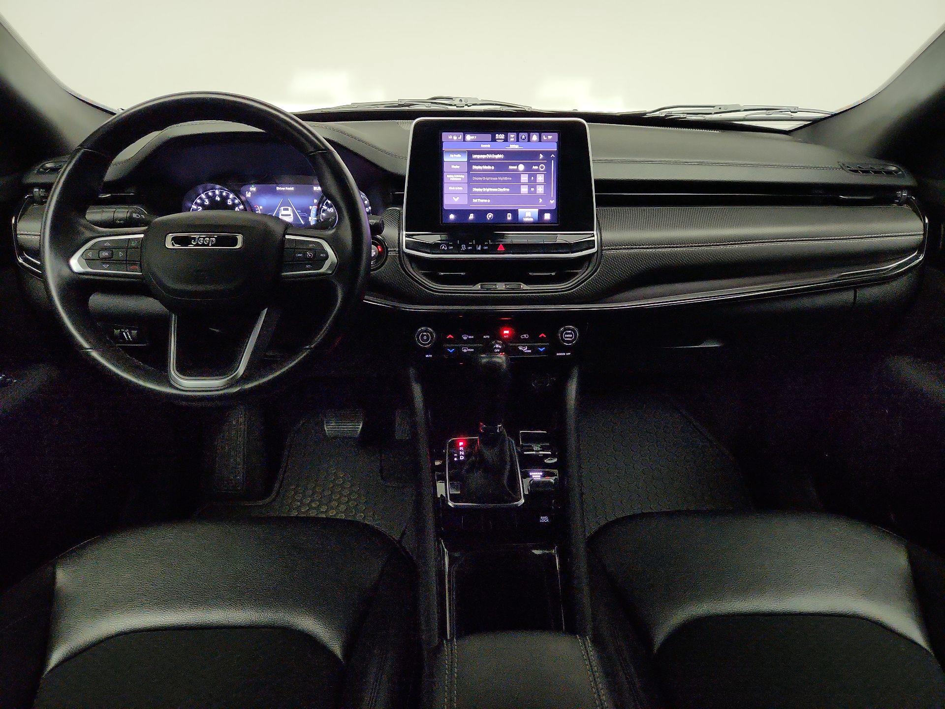 Thumbnail: 2022 Jeep Compass - 9