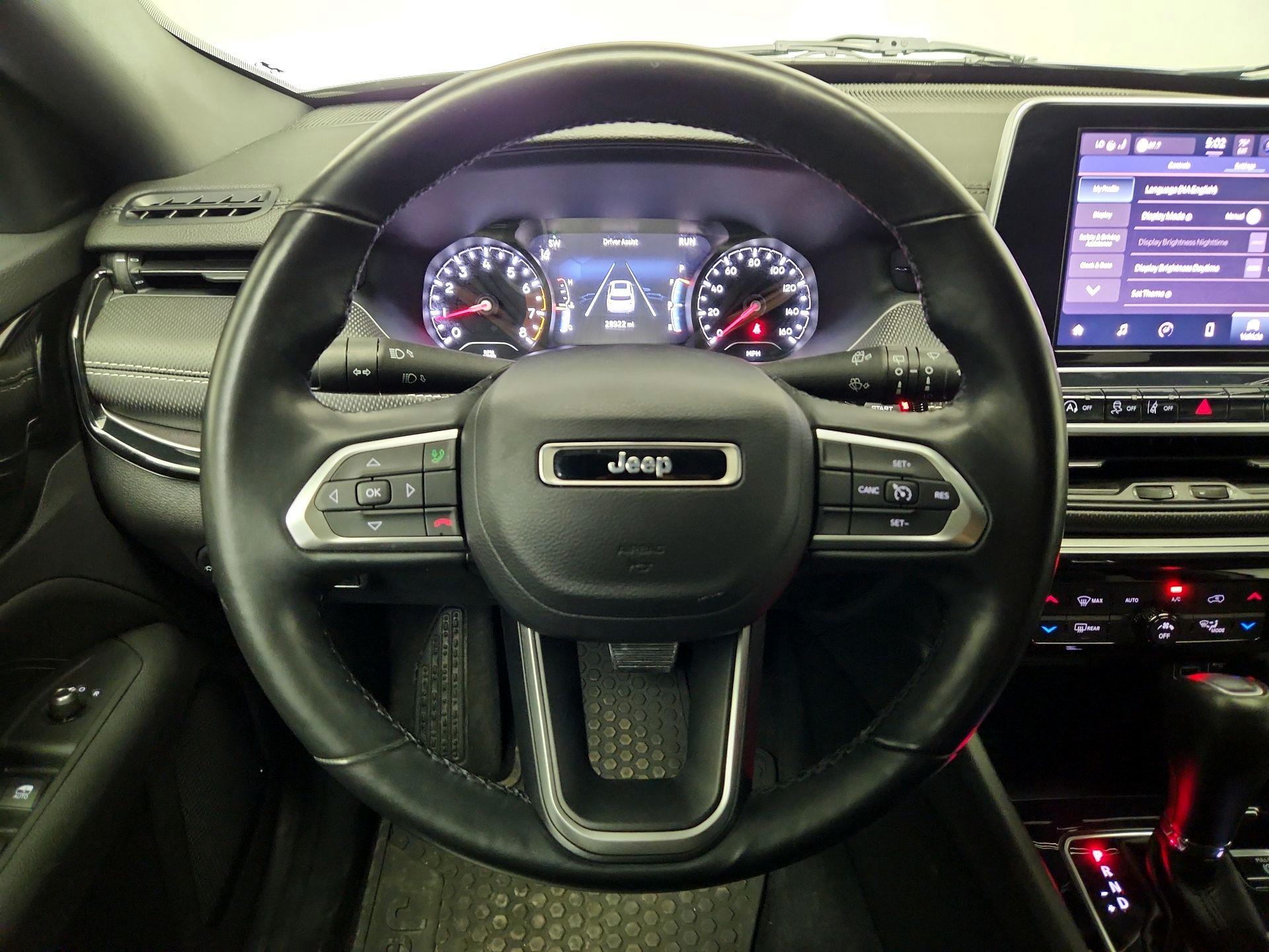 Thumbnail: 2022 Jeep Compass - 10