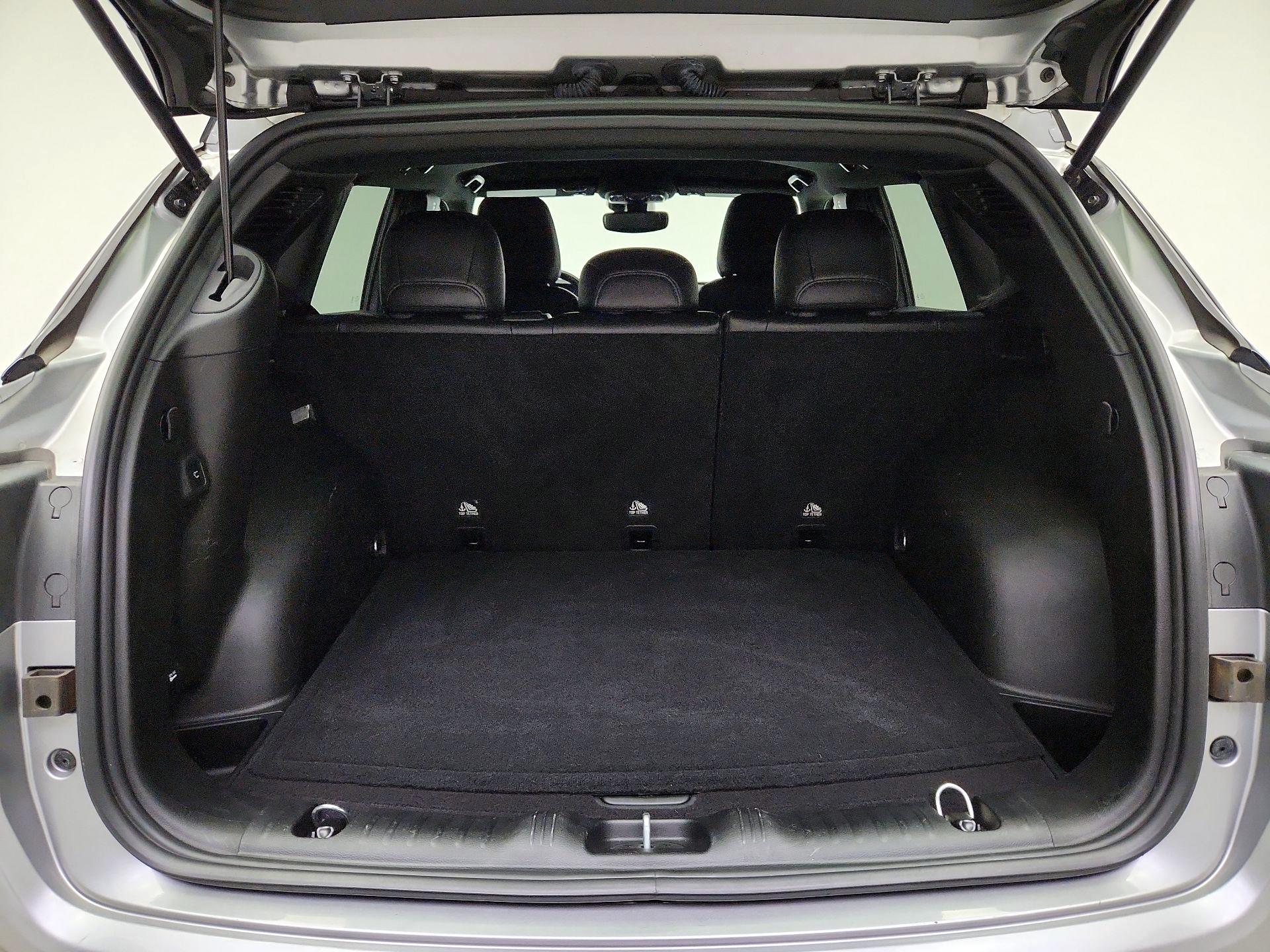 Thumbnail: 2022 Jeep Compass - 20