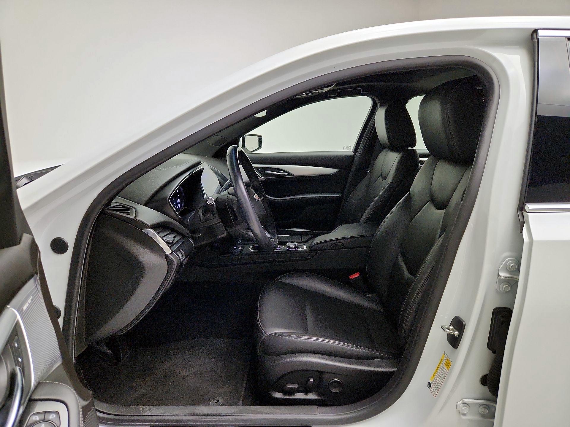 Thumbnail: 2023 Cadillac CT5 - 11