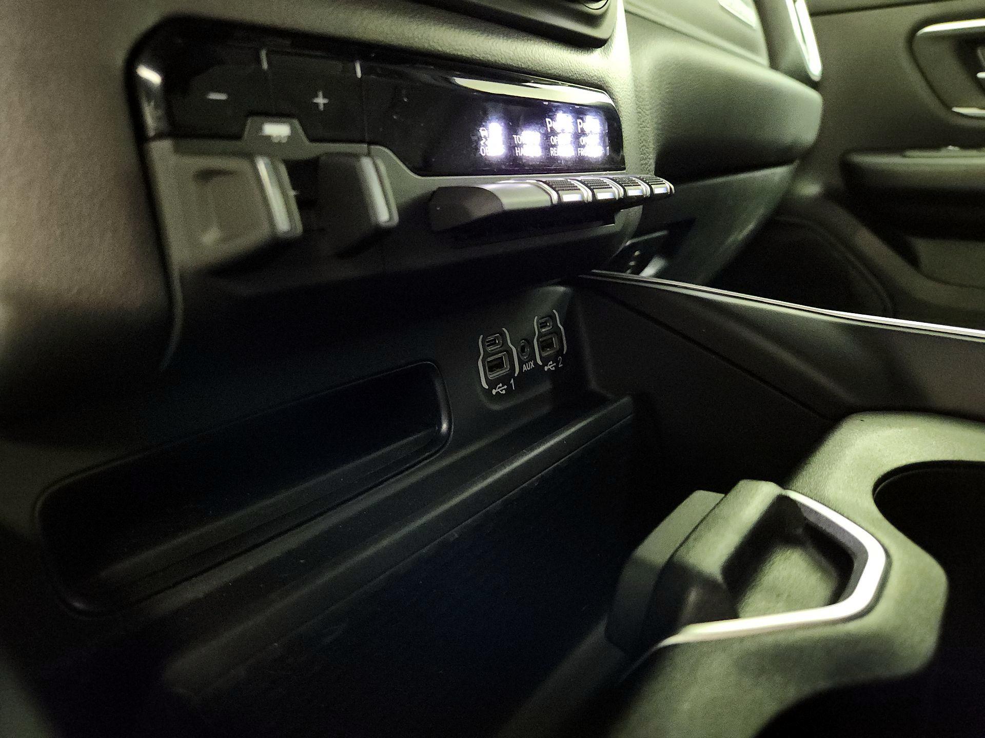 Thumbnail: 2022 RAM 1500 - 18