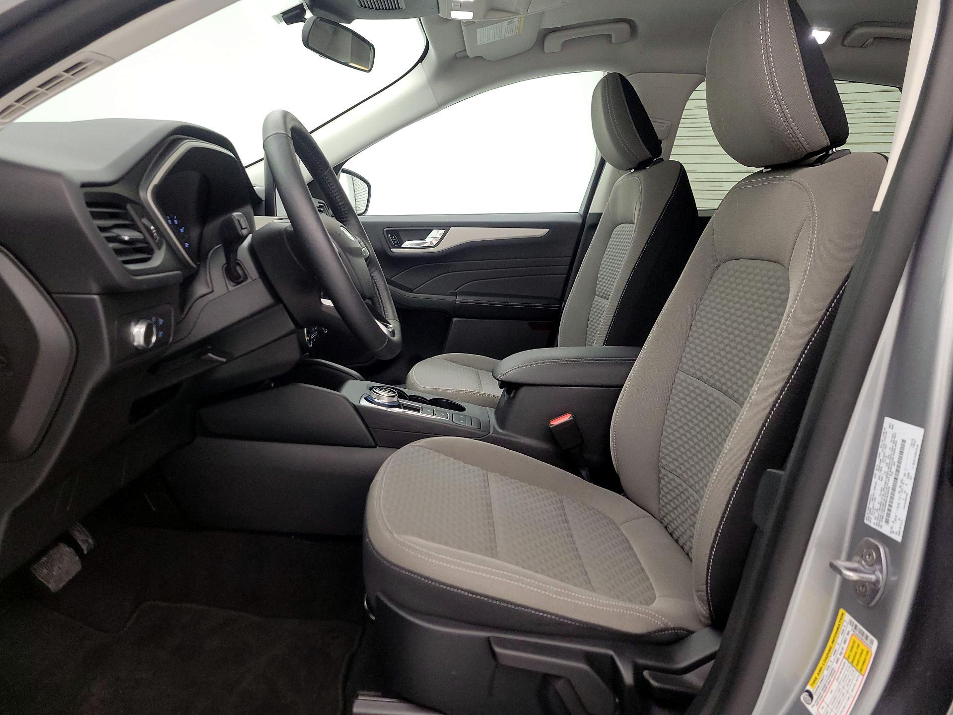 Thumbnail: 2021 Ford Escape - 11