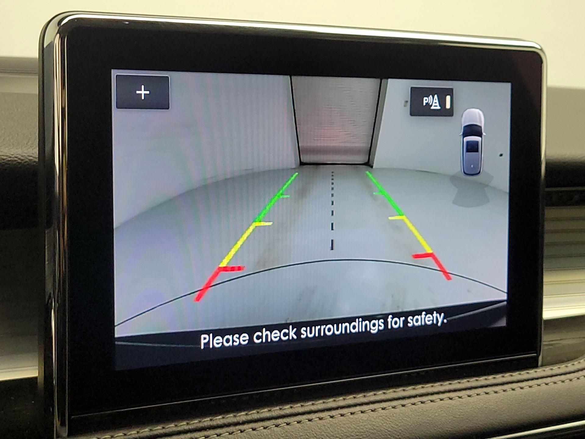 Thumbnail: 2022 Lincoln Corsair - 15