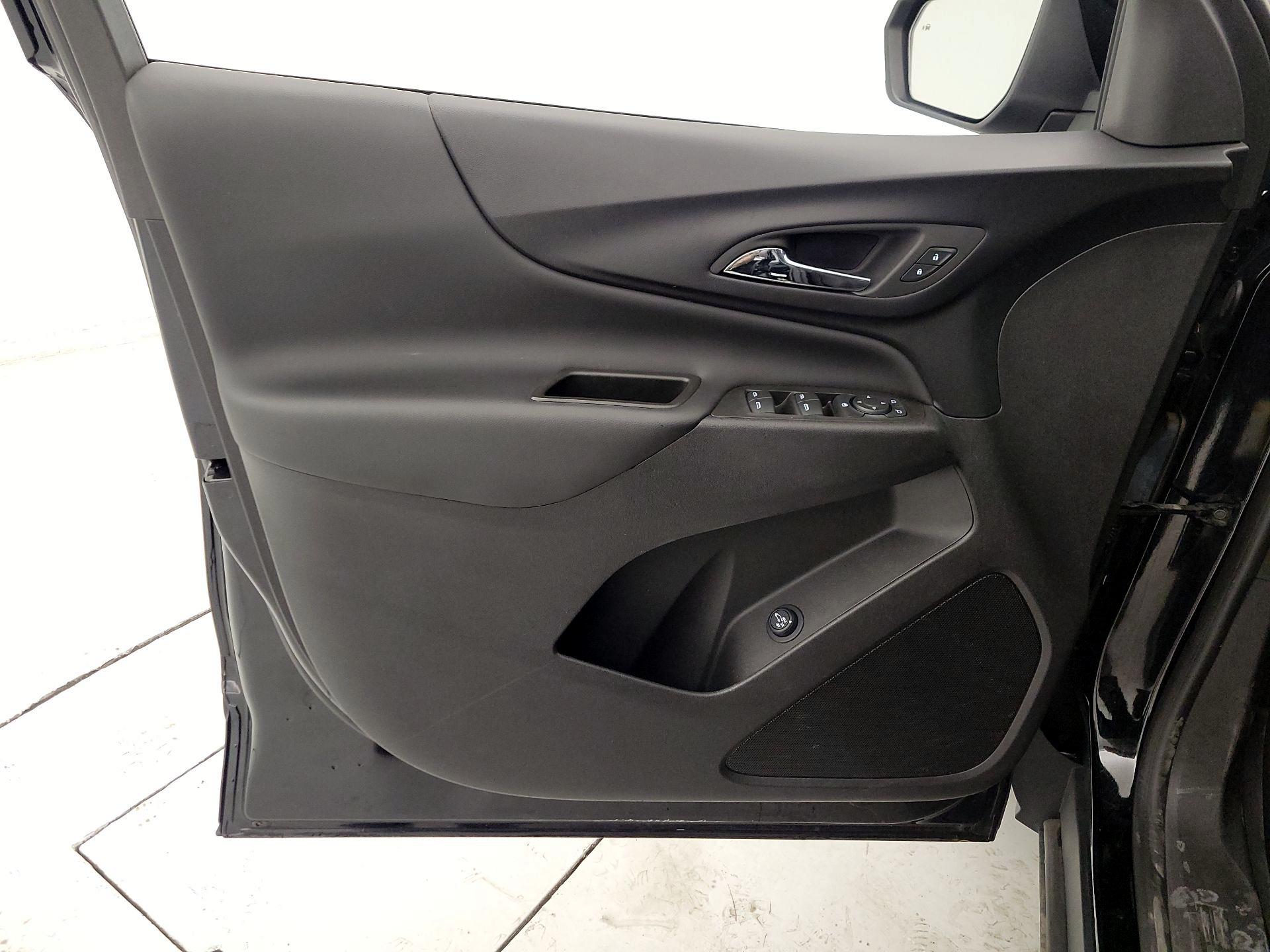 Thumbnail: 2024 Chevrolet Equinox - 12